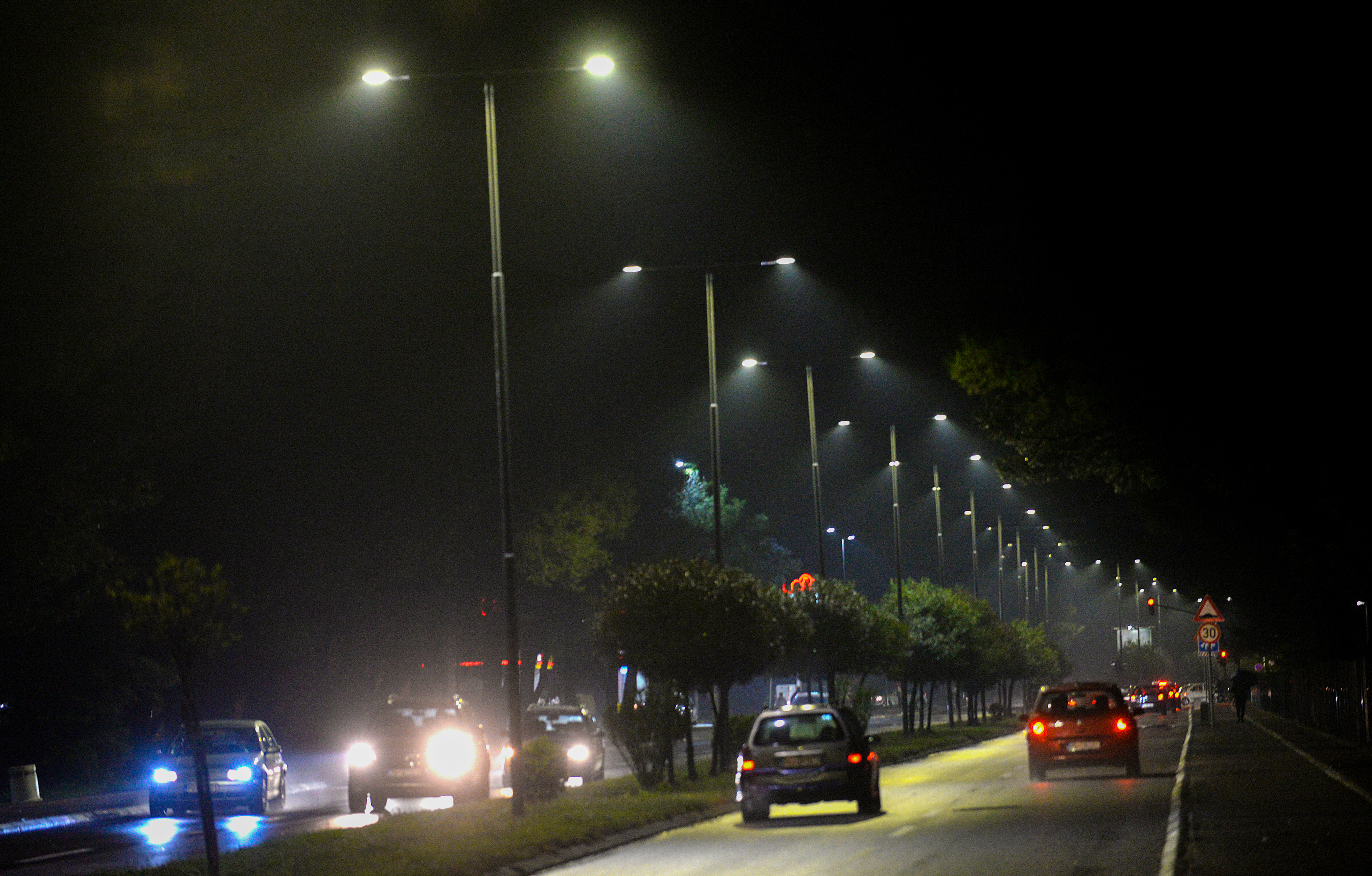 Nova rasvjeta na Bulevaru Mihaila Lalića i Ulici Džona Džeksona