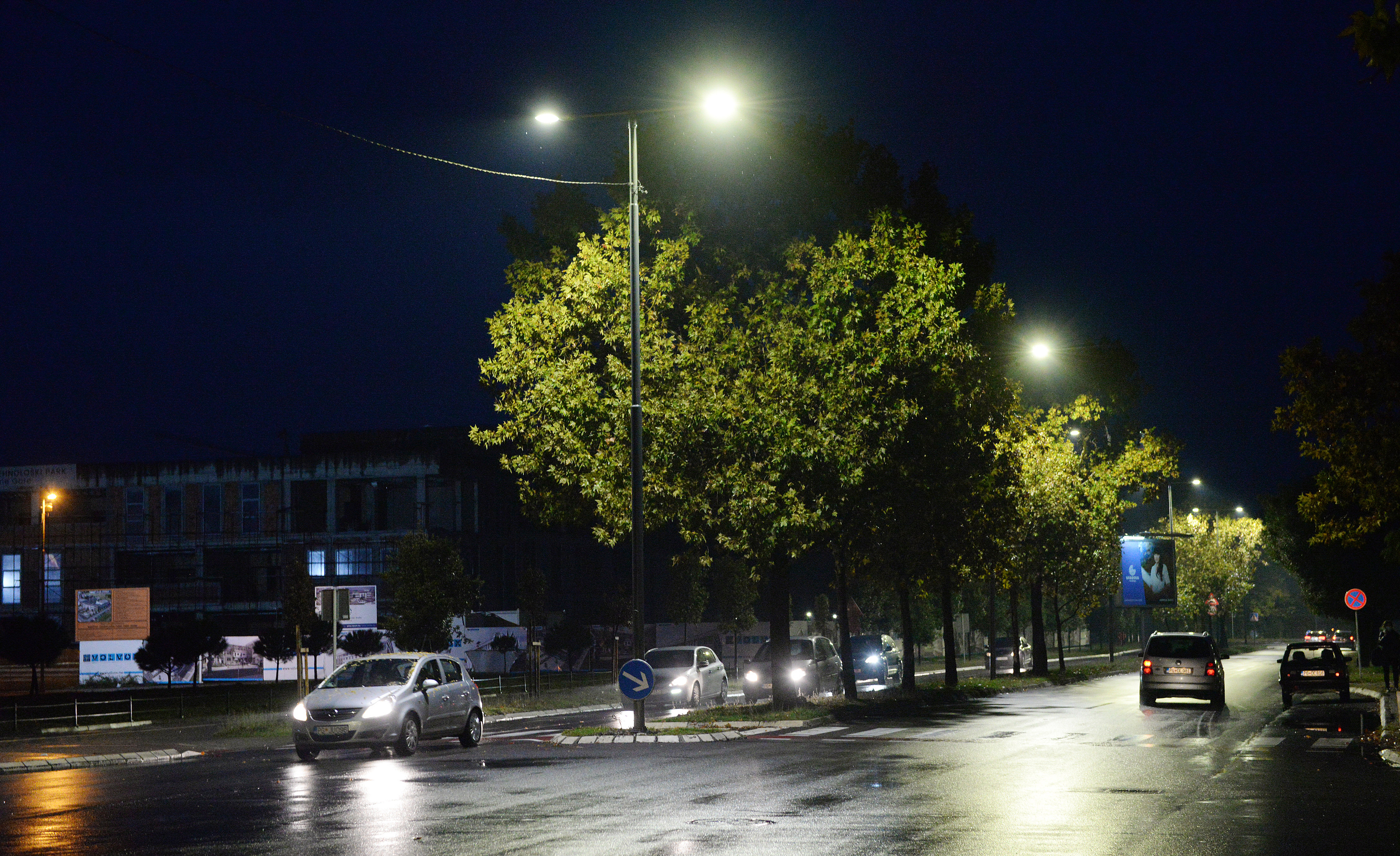 Nova rasvjeta na Bulevaru Mihaila Lalića i Ulici Džona Džeksona
