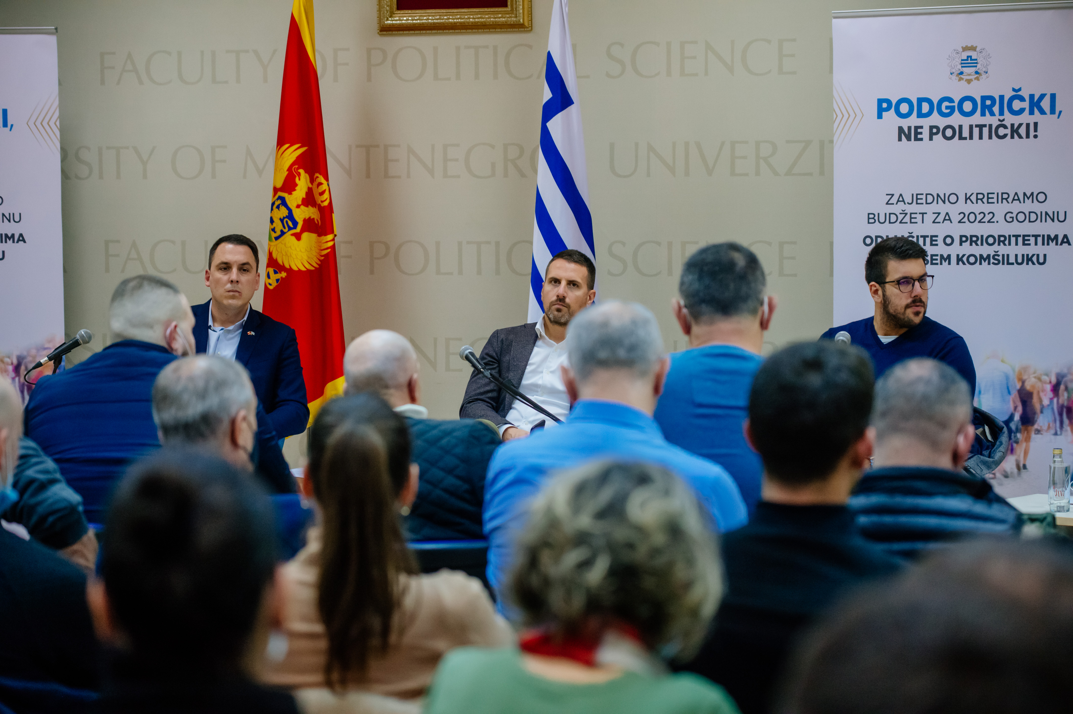 Vuković sa stanovnicima mjesnih zajednica "13. jul" i "Momišići"; U projekte u ovom dijelu grada uloženo 2,2 miliona eura