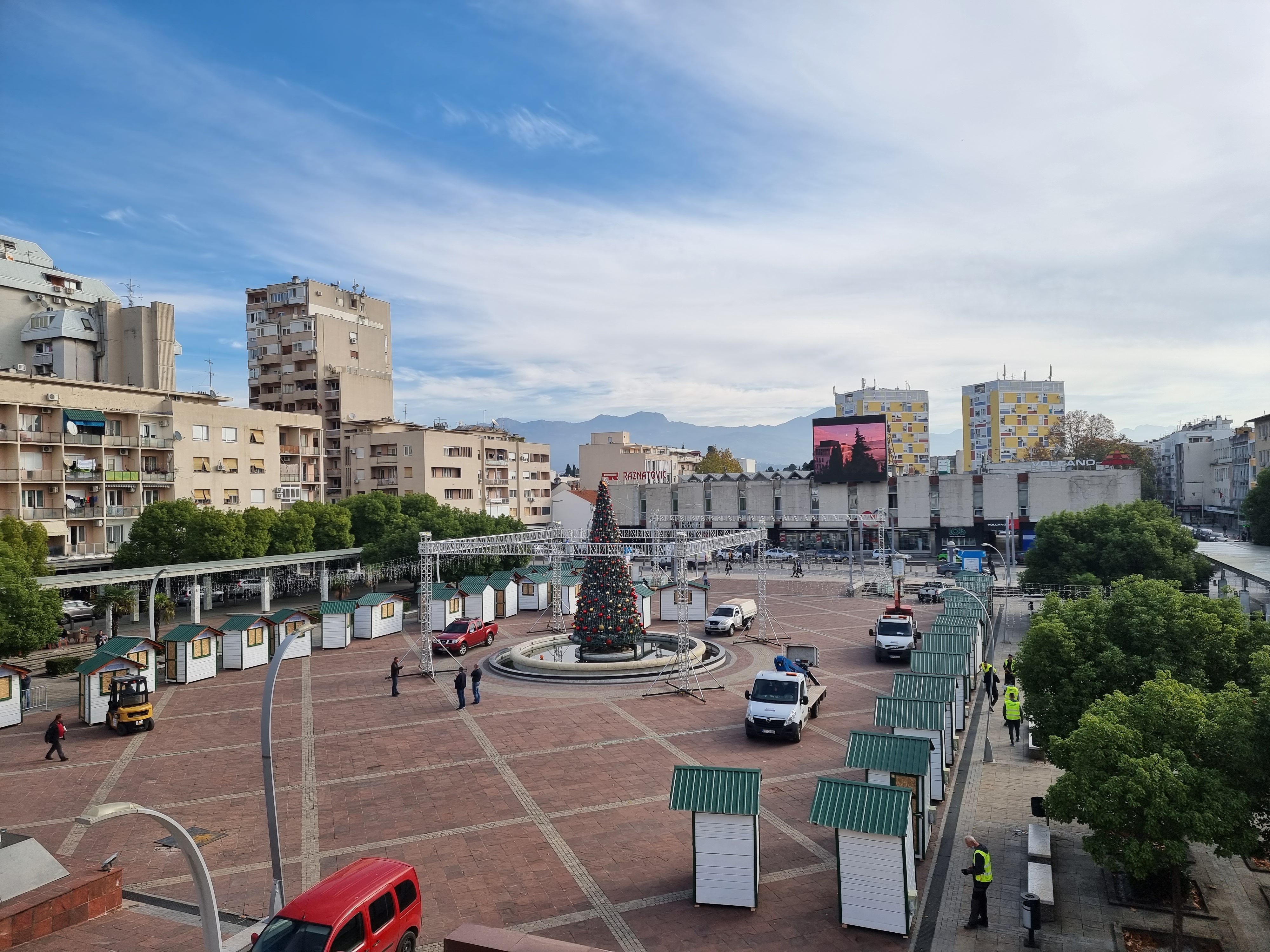 Pazar dolazi u grad; U toku pripreme za početak jedne od najljepših manifestacija u Podgorici