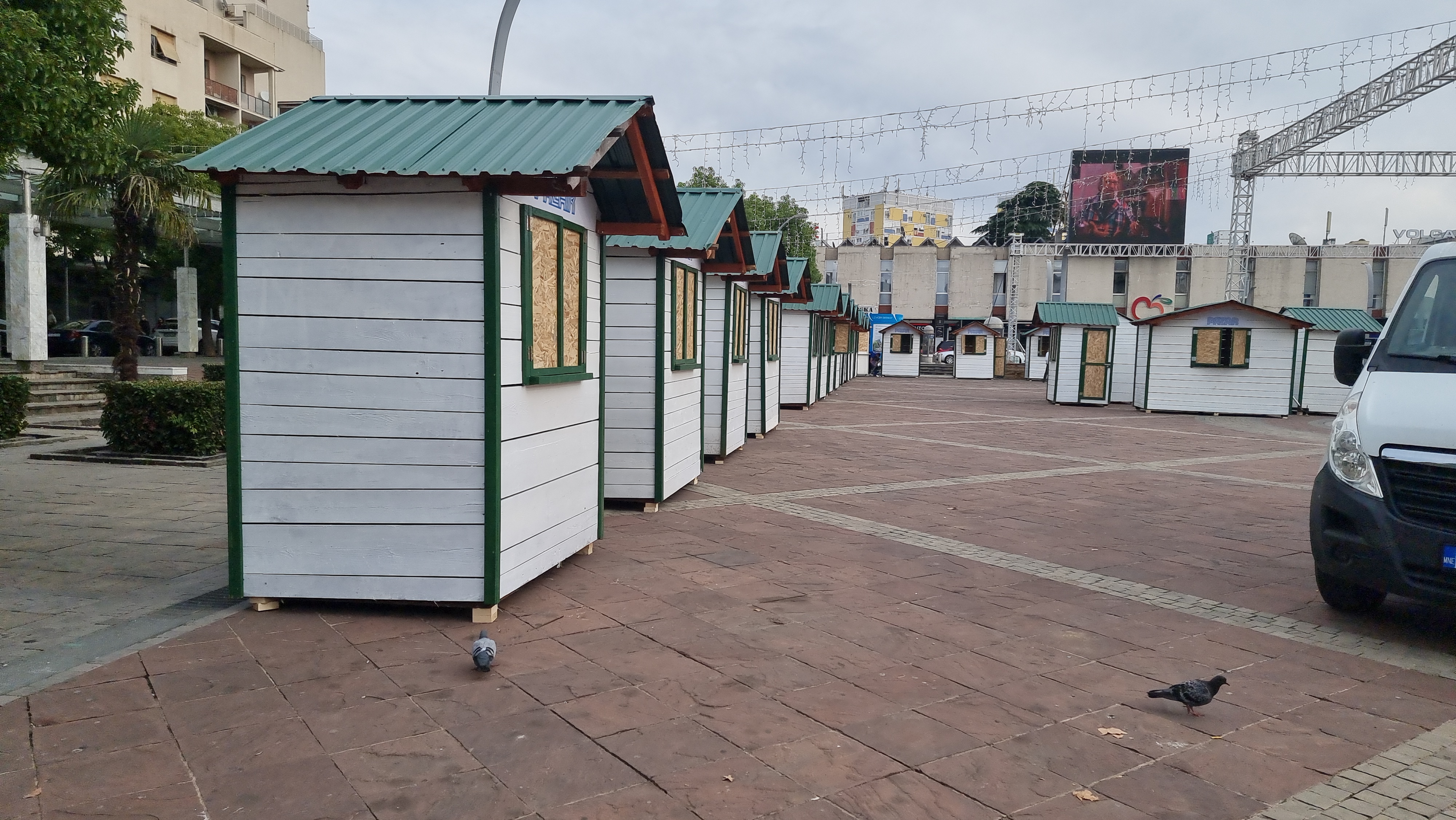 Pazar dolazi u grad; U toku pripreme za početak jedne od najljepših manifestacija u Podgorici