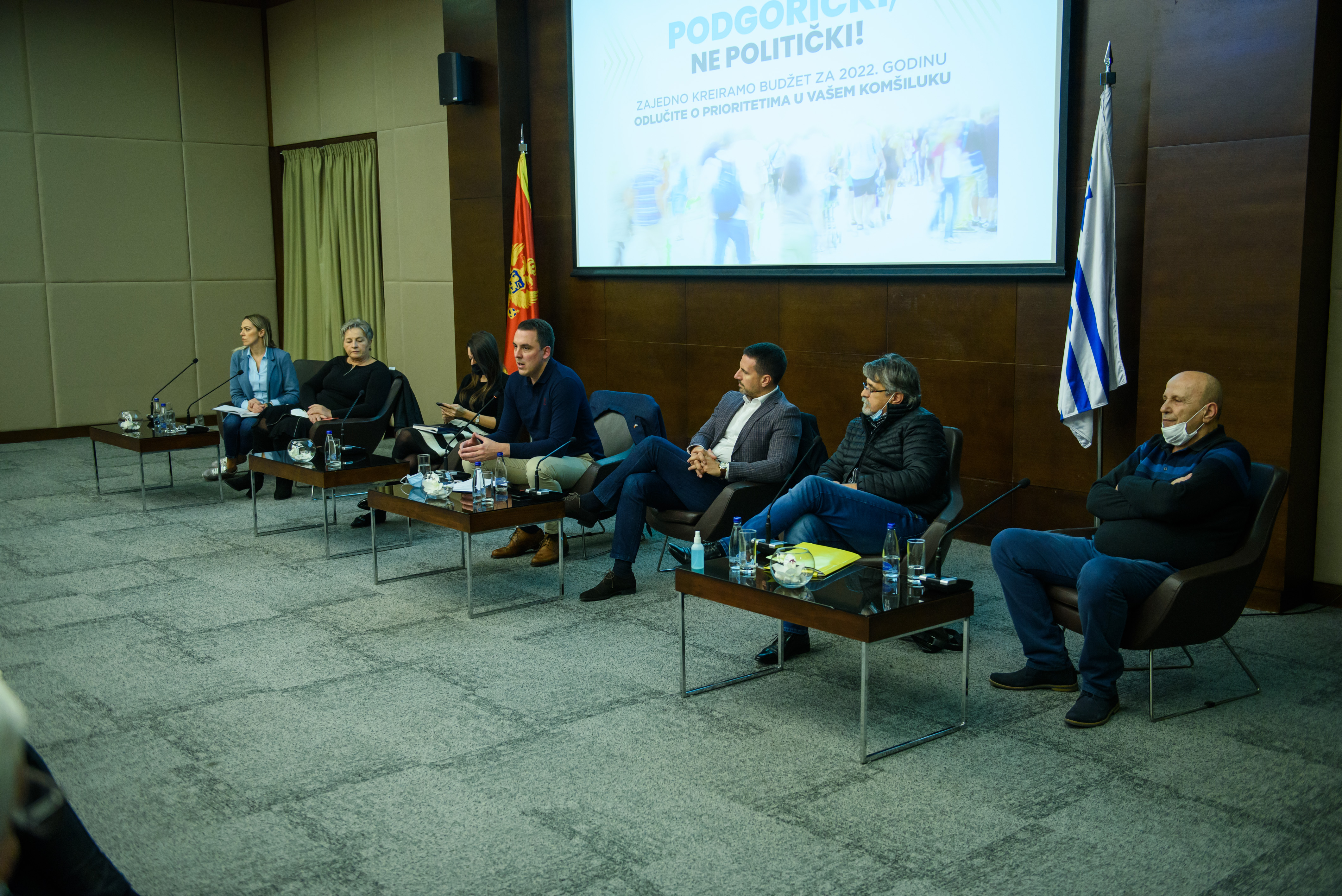 Vuković sa stanovnicima mjesnih zajednica "Stara varoš", "Drač" i "19. decembar"; U razvoj ovog dijela Podgorice uloženo 3.470.000 eura