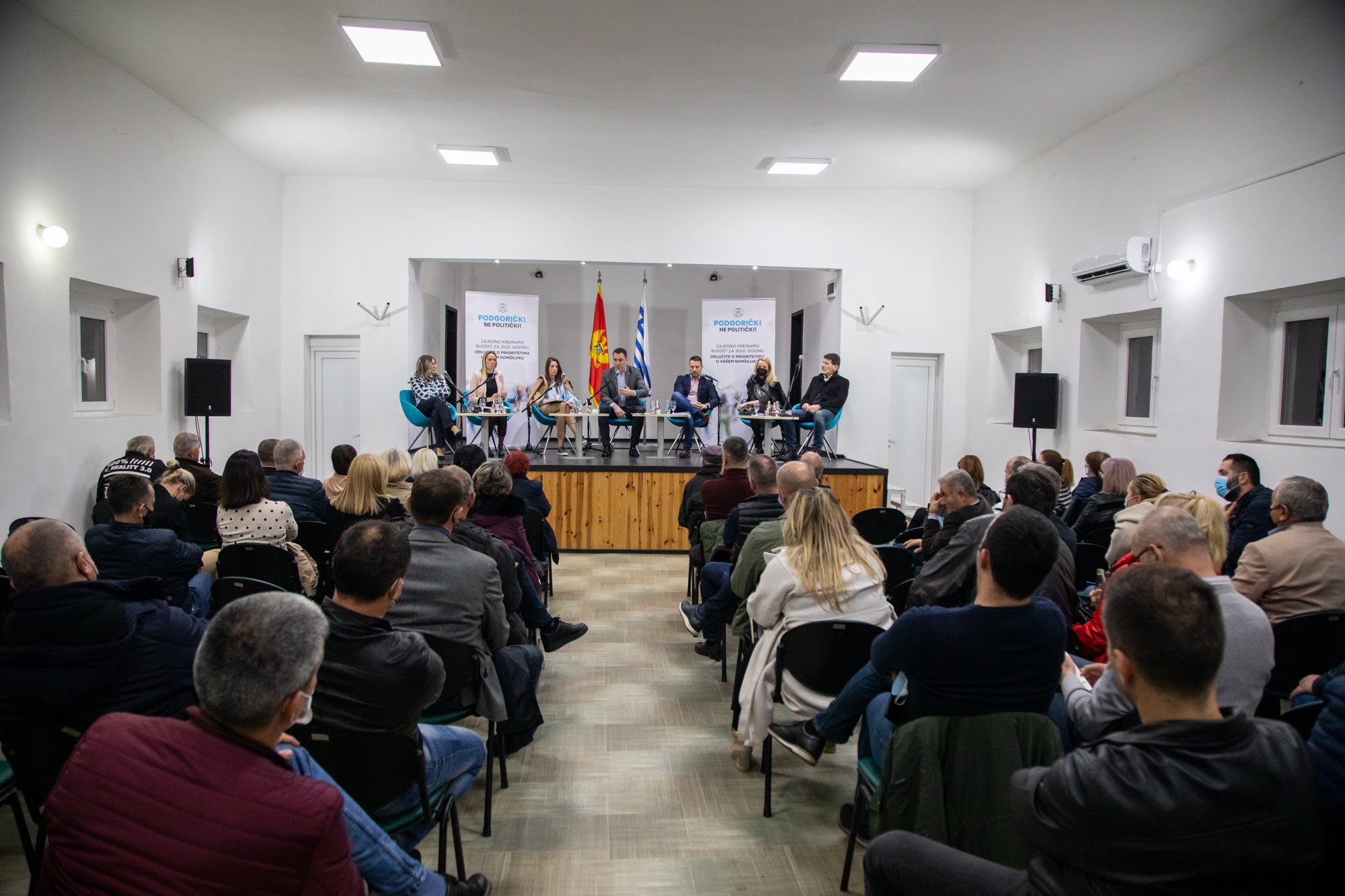 Vuković sa stanovnicima MZ Masline, Jedinstvo, Proleter; Preko 2.560.000 eura uloženo u razvoj ovog dijela grada