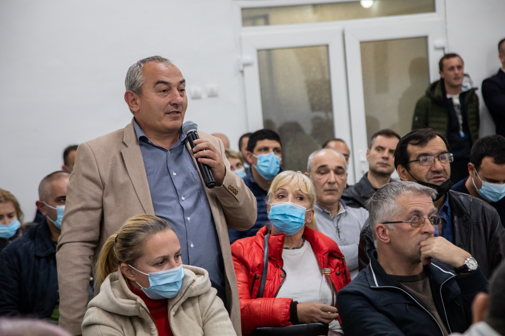 Vuković sa stanovnicima MZ Masline, Jedinstvo, Proleter; Preko 2.560.000 eura uloženo u razvoj ovog dijela grada