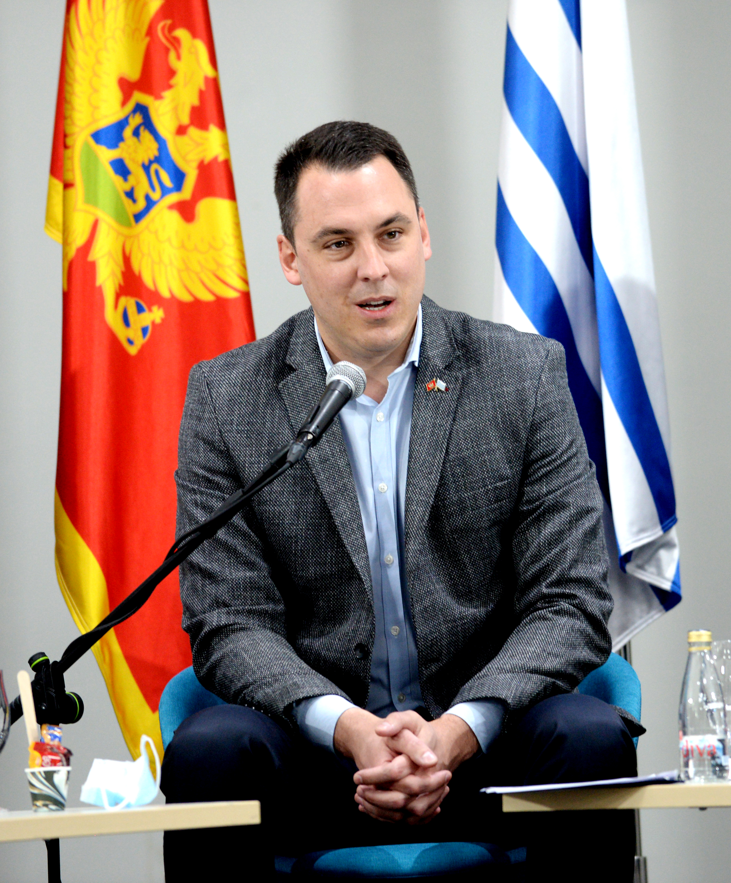 Vuković sa stanovnicima MZ Masline, Jedinstvo, Proleter; Preko 2.560.000 eura uloženo u razvoj ovog dijela grada