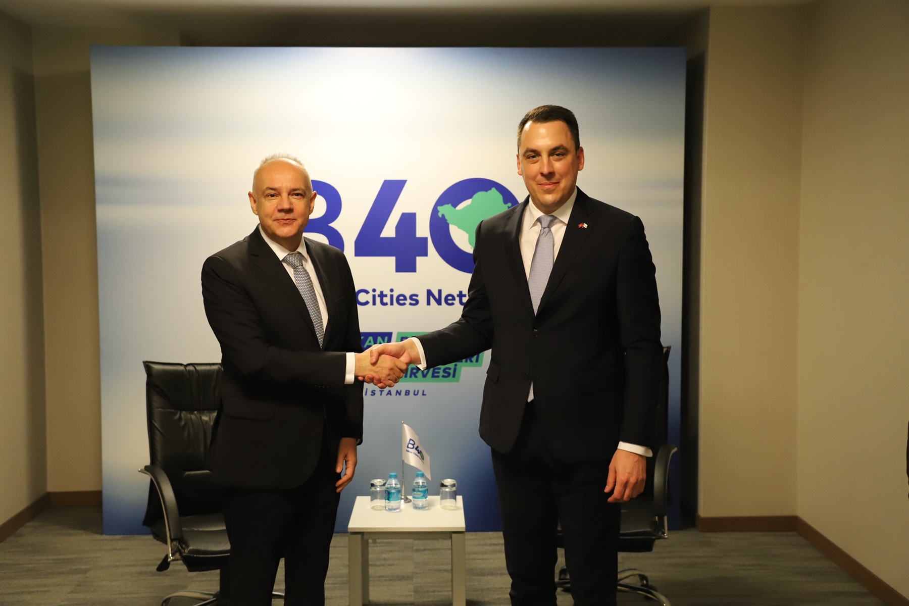 Vuković sa gradonačelnicima Atine, Beograda i Skoplja