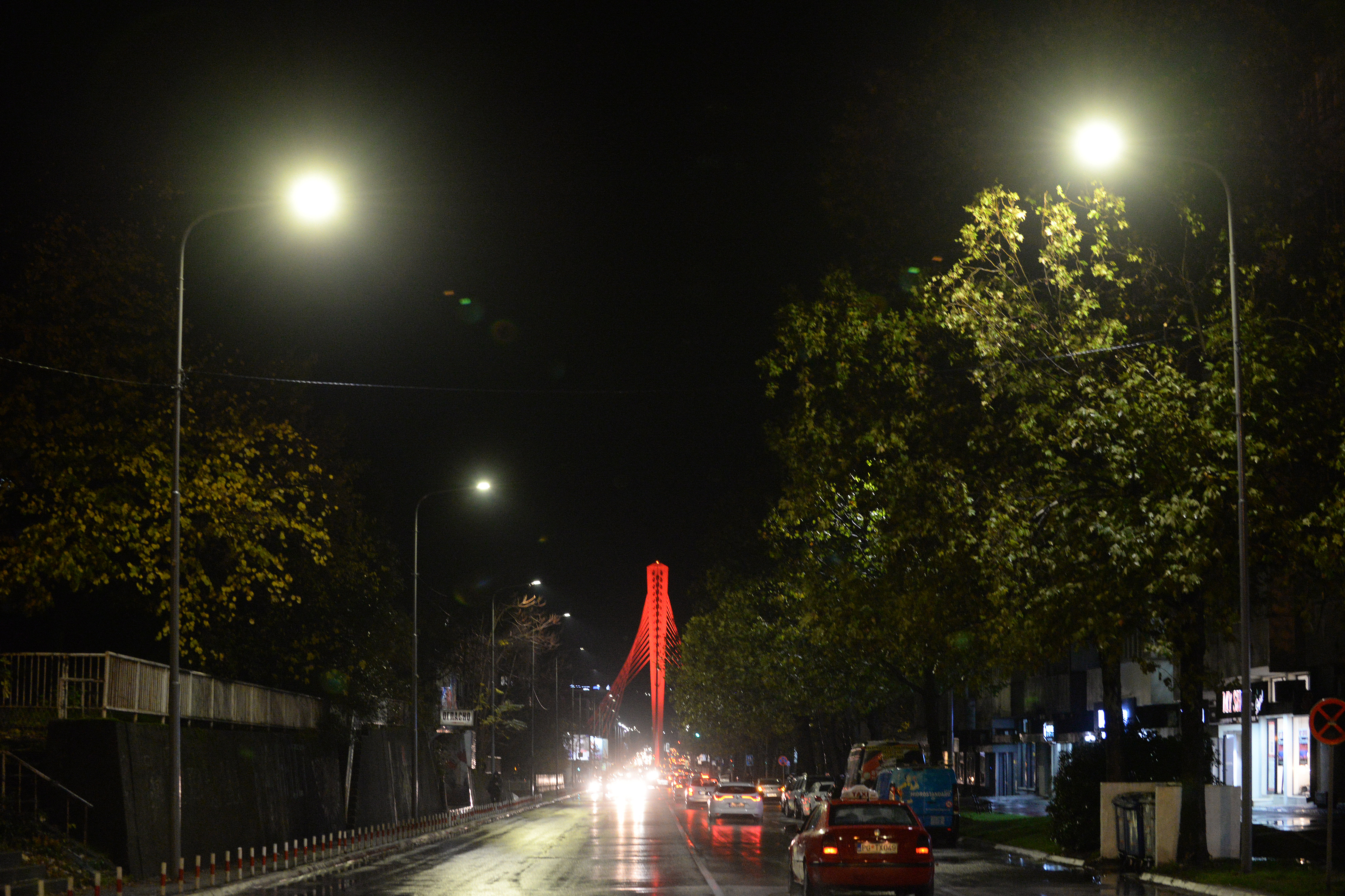 Nova rasvjeta u ulicama Kralja Nikole, 13.jula i Slovačkoj