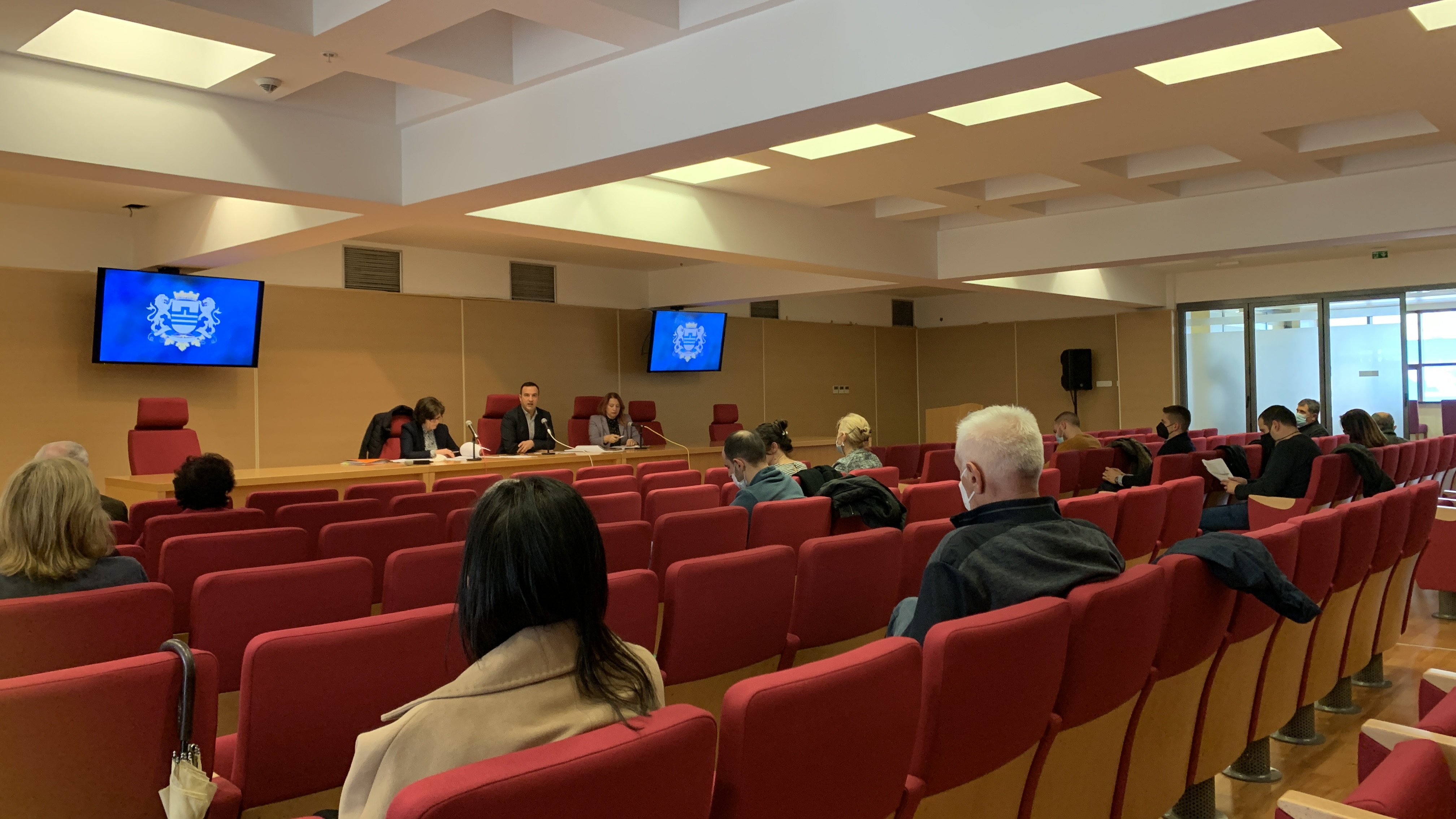 Održana centralna javna raspava o  Programu uređenja prostora Glavnog grada sa Programom urbane sanacije za 2022. godinu