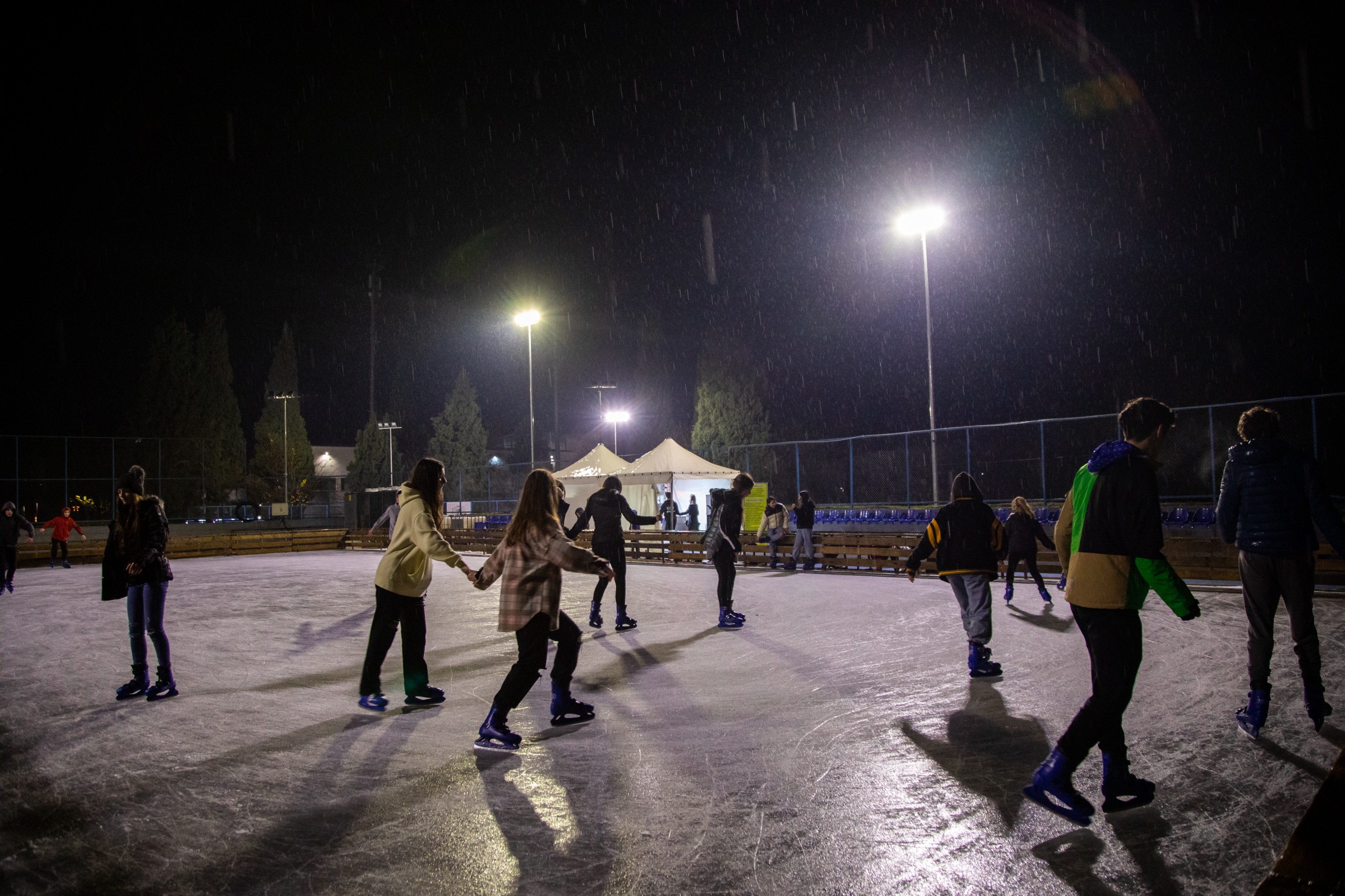 Klizalište upotpunilo zimsku čaroliju u Podgorici