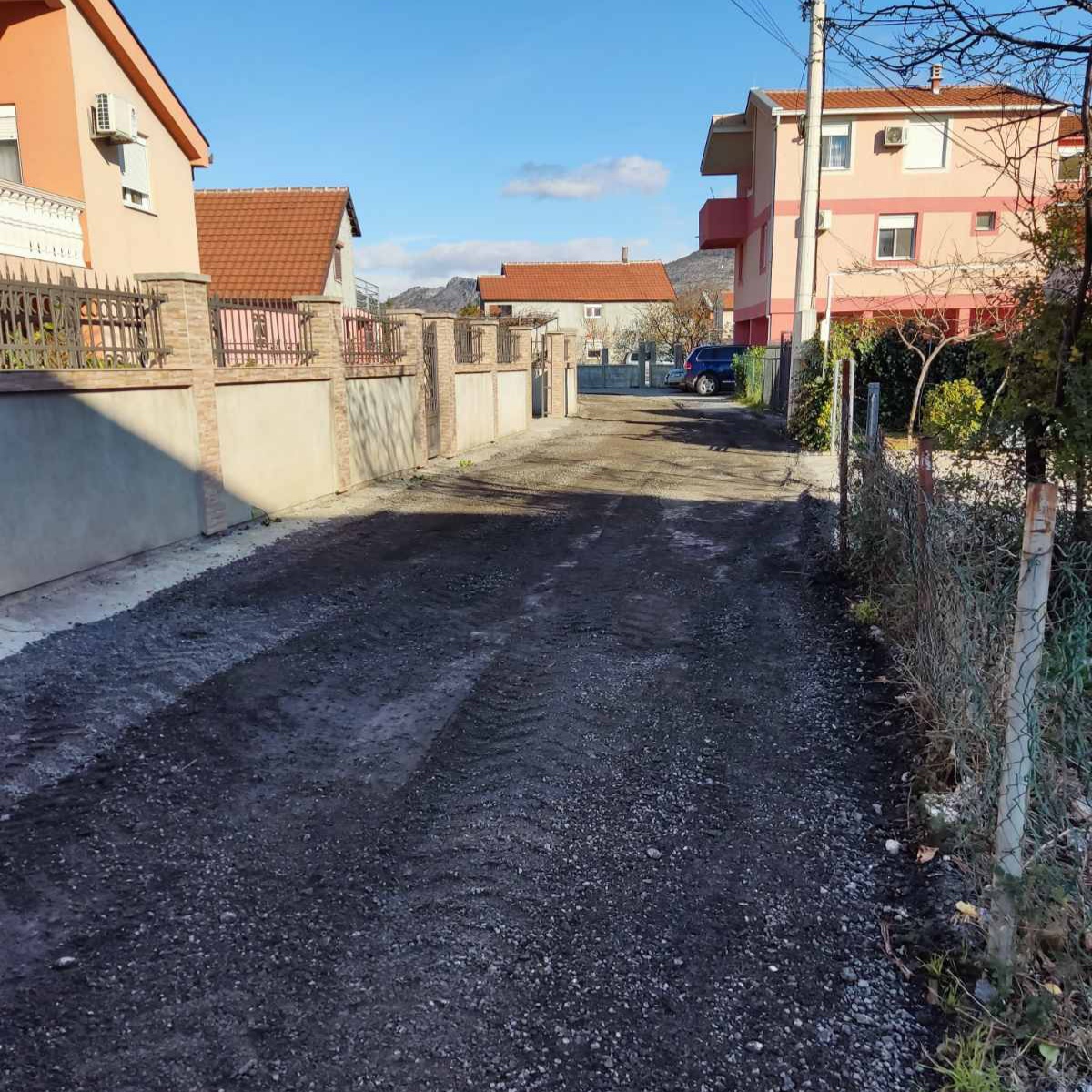 Putevi počeli asfaltiranje ulica u naselju Park-šuma Zagorič