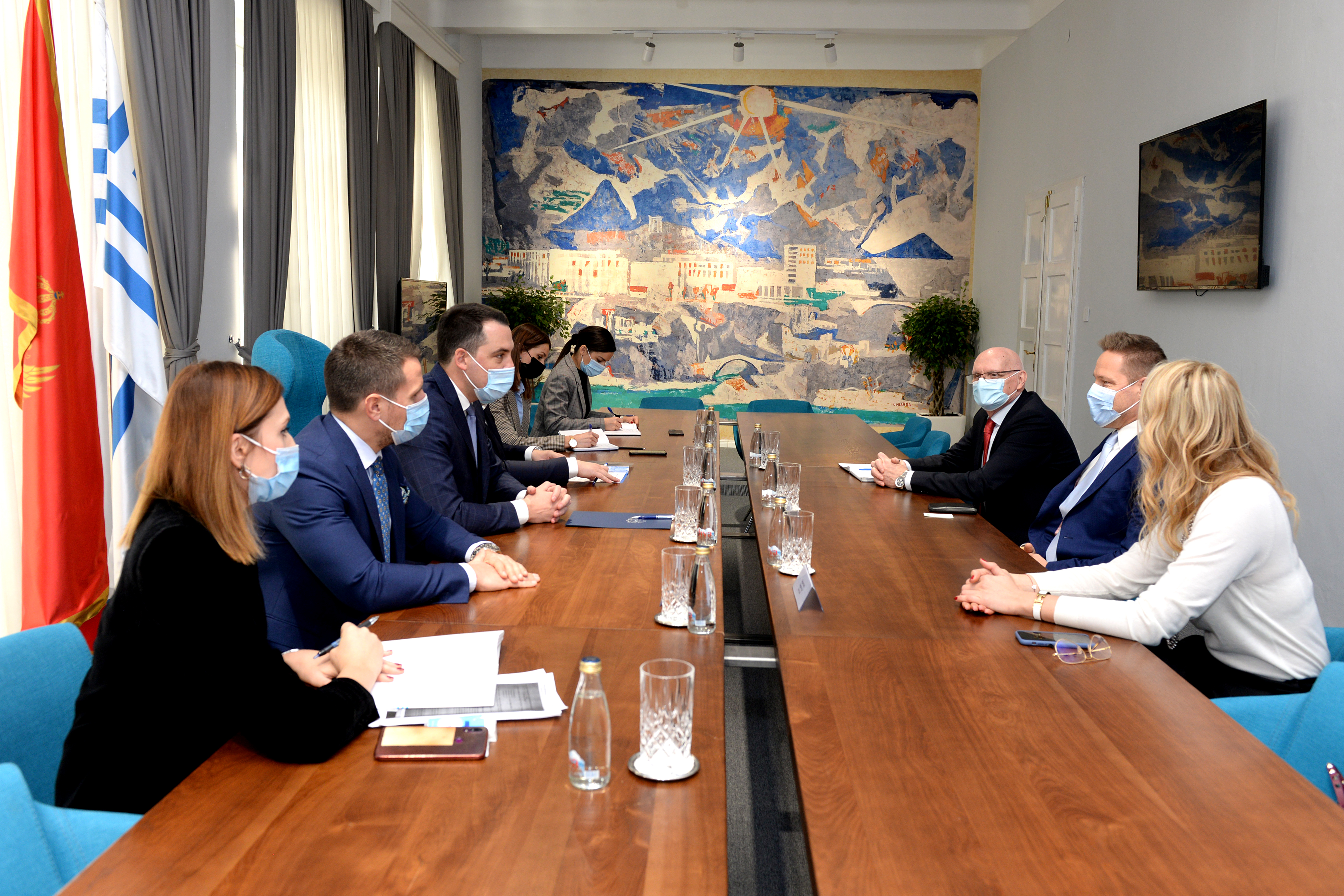 Vuković sa predstavnicima kompanije Molok: Višegodišnja uspješna saradnja se nastavlja;  Podgorica konstantno unapređuje stepen higijene u gradu