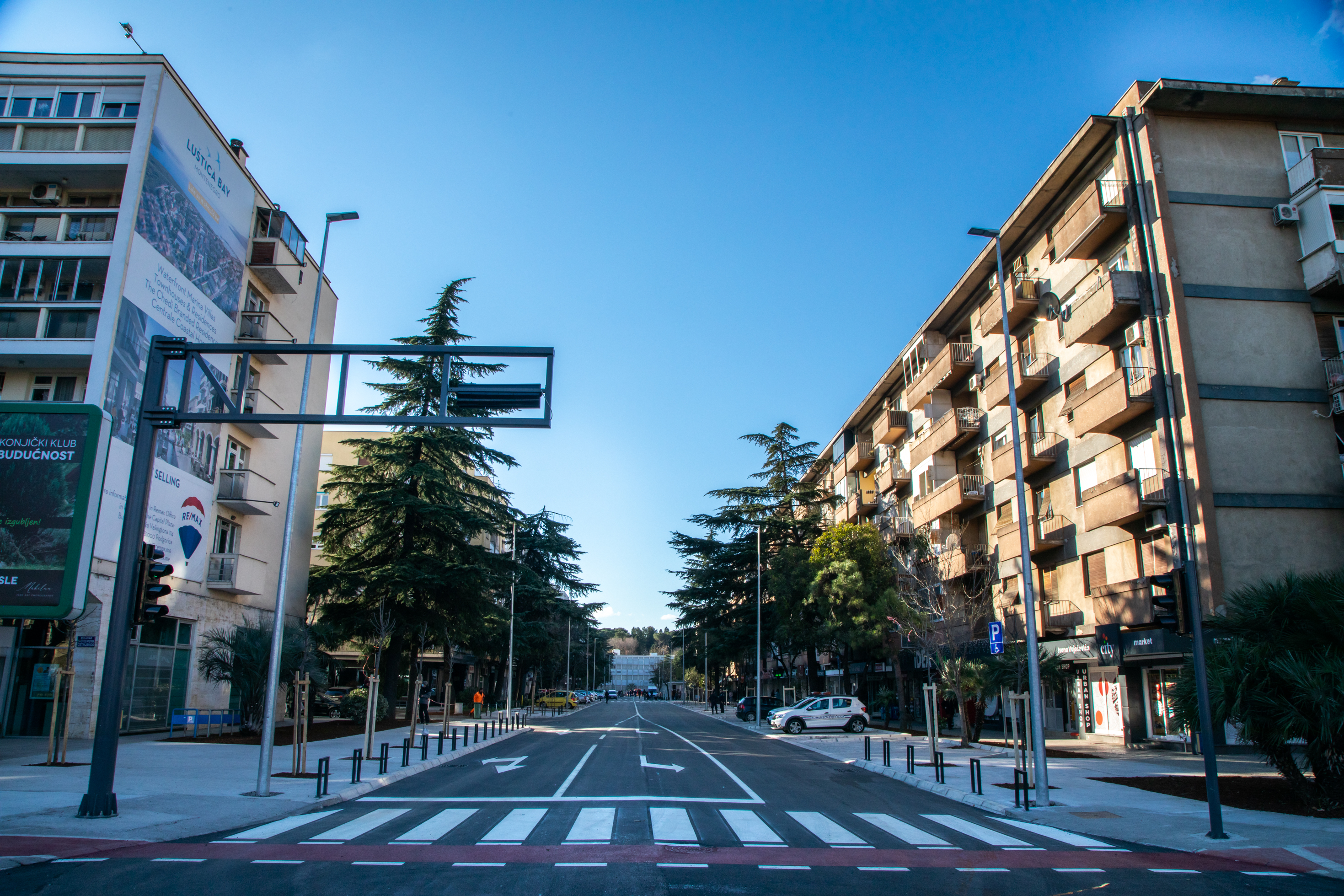 Temeljno sanirana jedna od najznačajnijih saobraćajnica u dijelu grada Preko Morače; Ulica Ivana Vujoševića dobila novi izgled