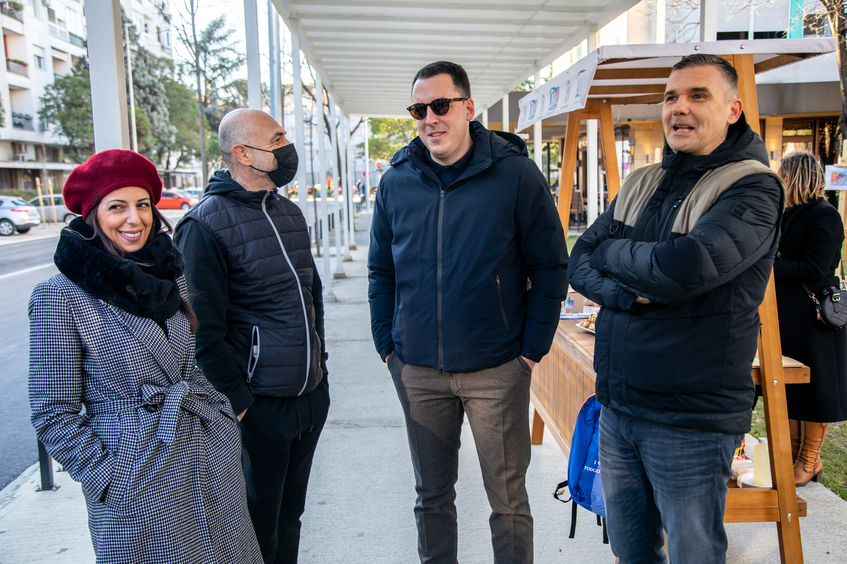 Temeljno sanirana jedna od najznačajnijih saobraćajnica u dijelu grada Preko Morače; Ulica Ivana Vujoševića dobila novi izgled