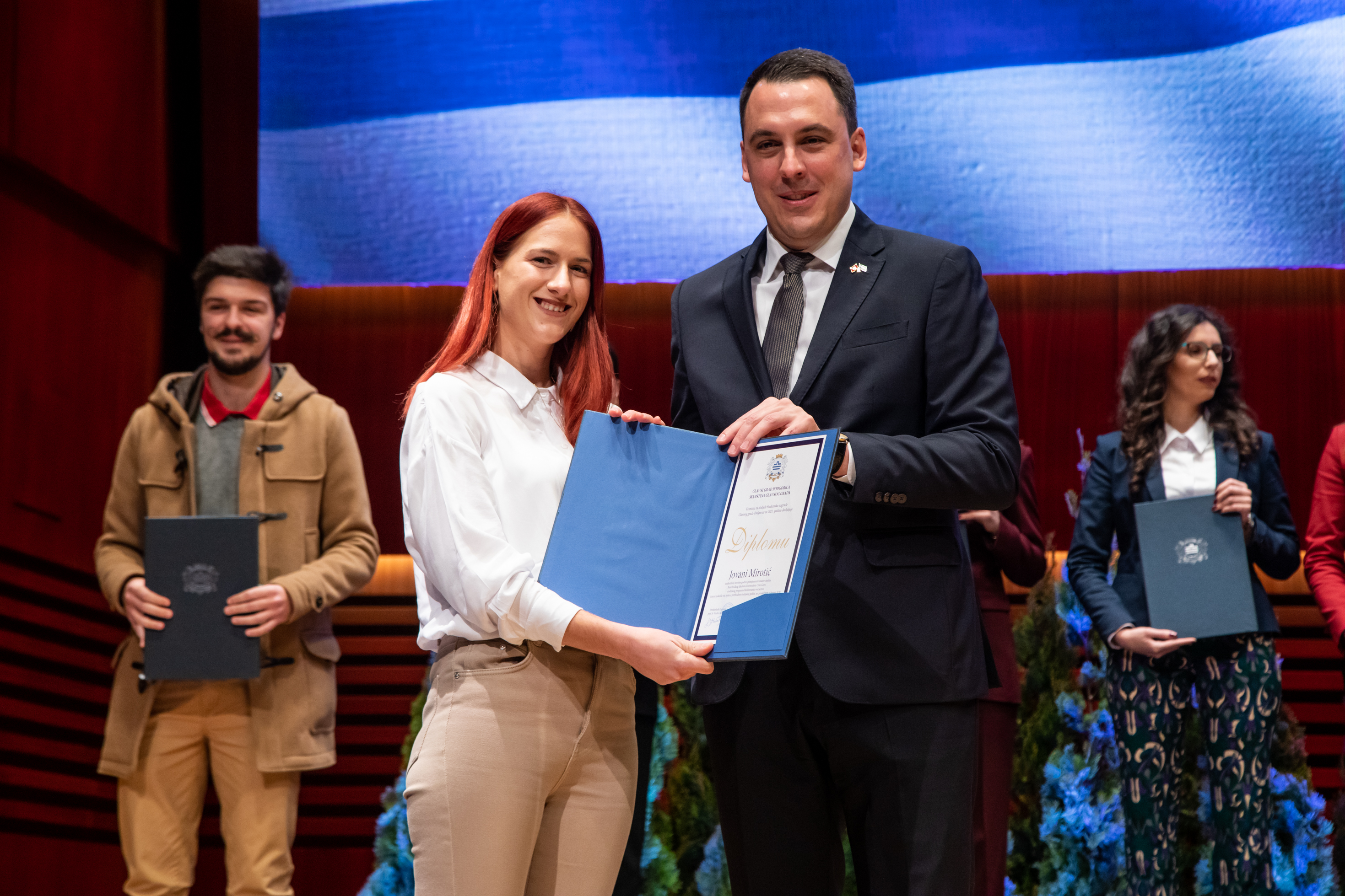 Dodijeljene nagrade najboljim studentima za 2021. godinu; Vuković: Vi ste budućnost Podgorice i Crne Gore