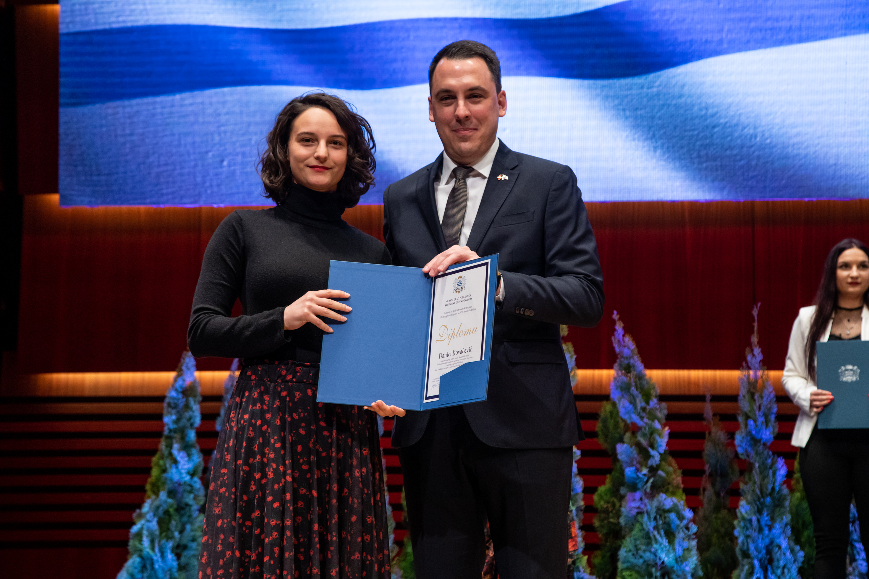 Dodijeljene nagrade najboljim studentima za 2021. godinu; Vuković: Vi ste budućnost Podgorice i Crne Gore