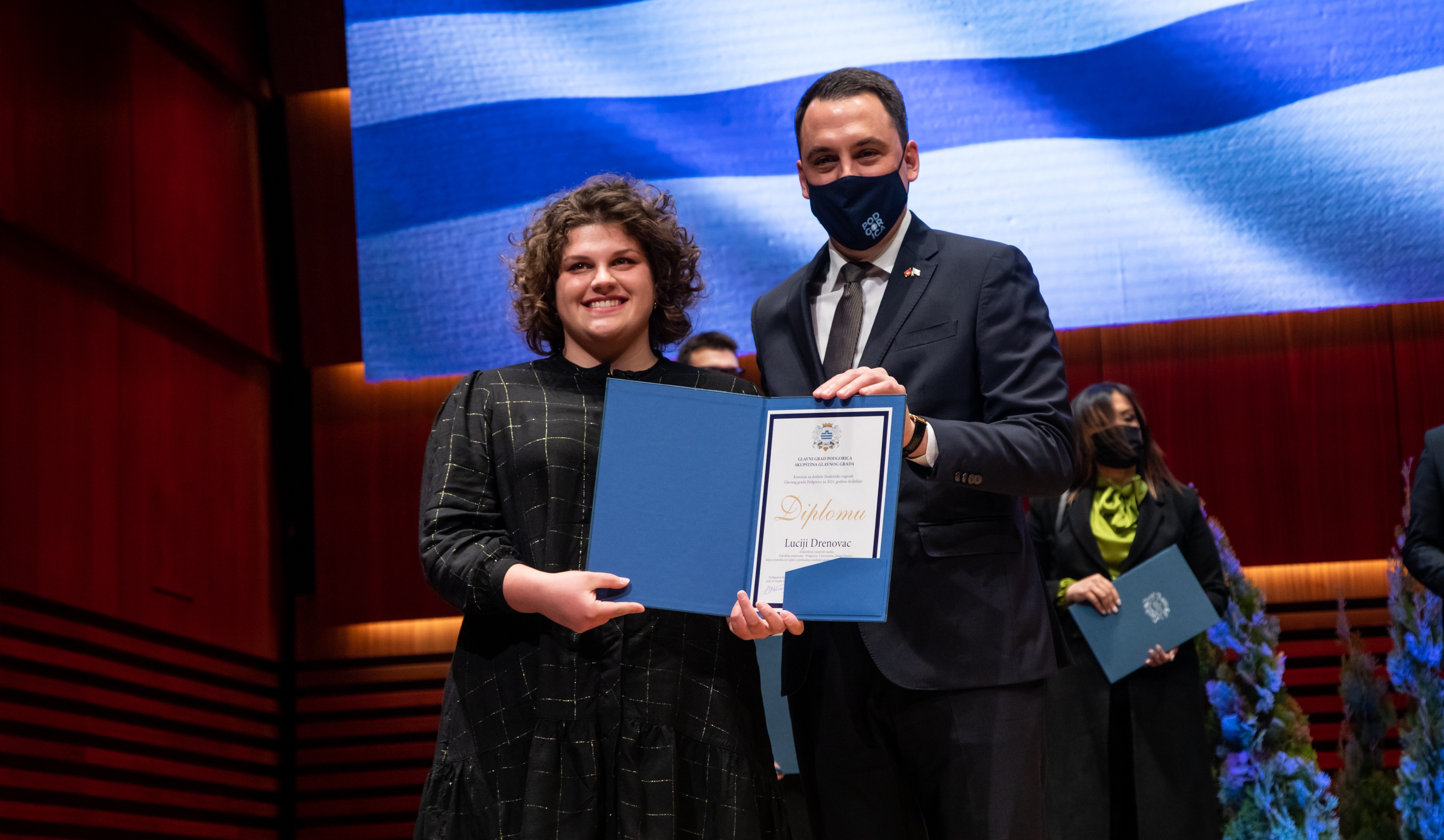 Dodijeljene nagrade najboljim studentima za 2021. godinu; Vuković: Vi ste budućnost Podgorice i Crne Gore