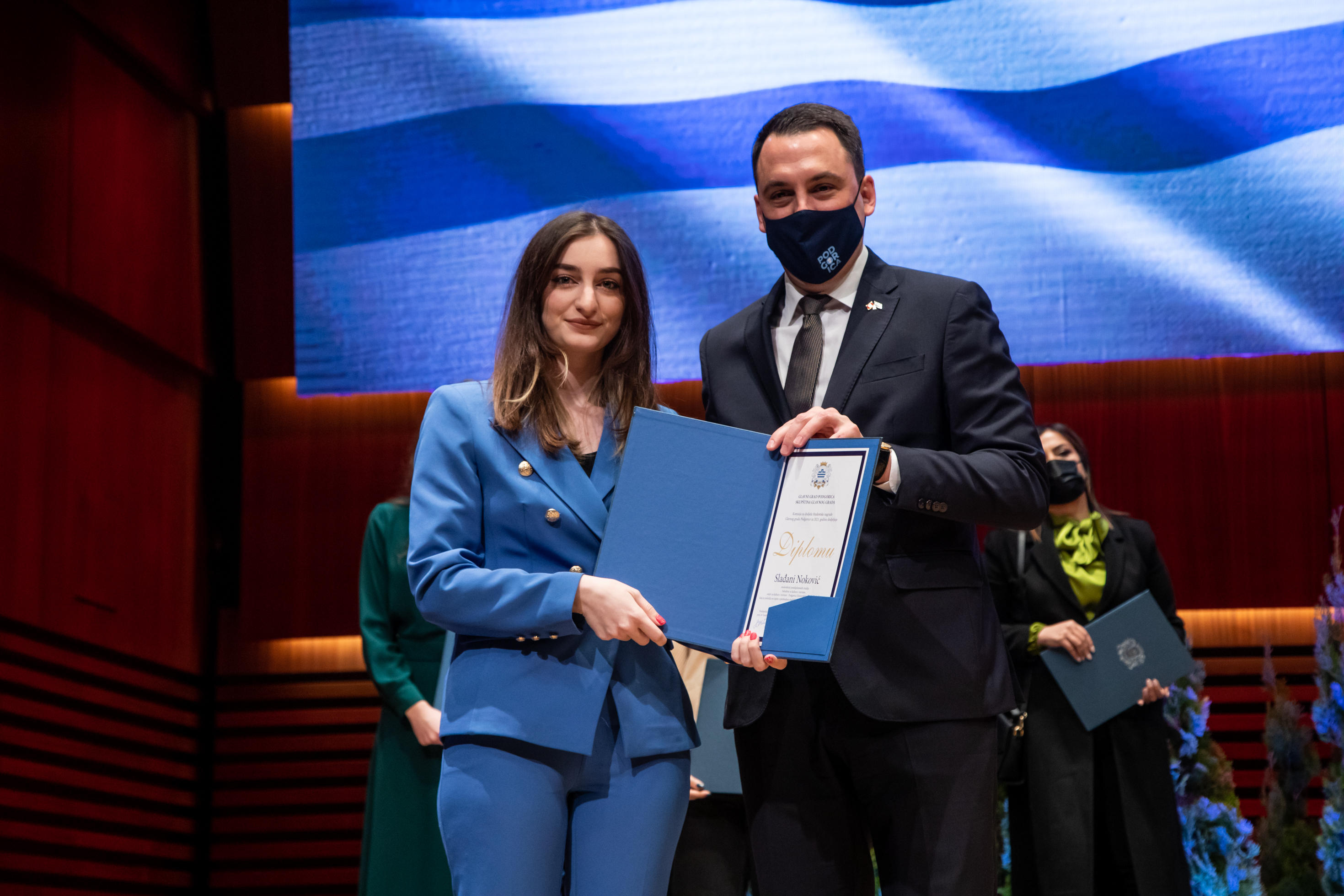Dodijeljene nagrade najboljim studentima za 2021. godinu; Vuković: Vi ste budućnost Podgorice i Crne Gore
