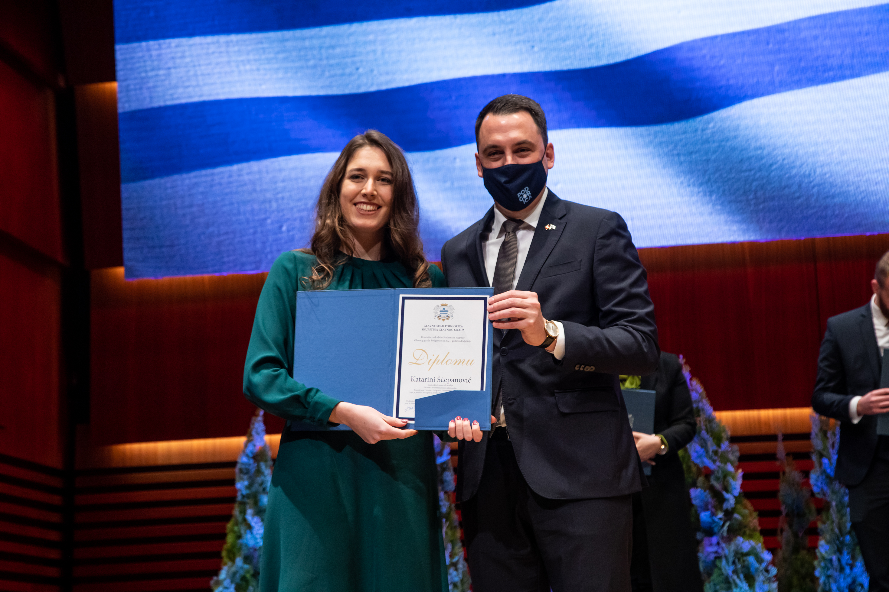 Dodijeljene nagrade najboljim studentima za 2021. godinu; Vuković: Vi ste budućnost Podgorice i Crne Gore