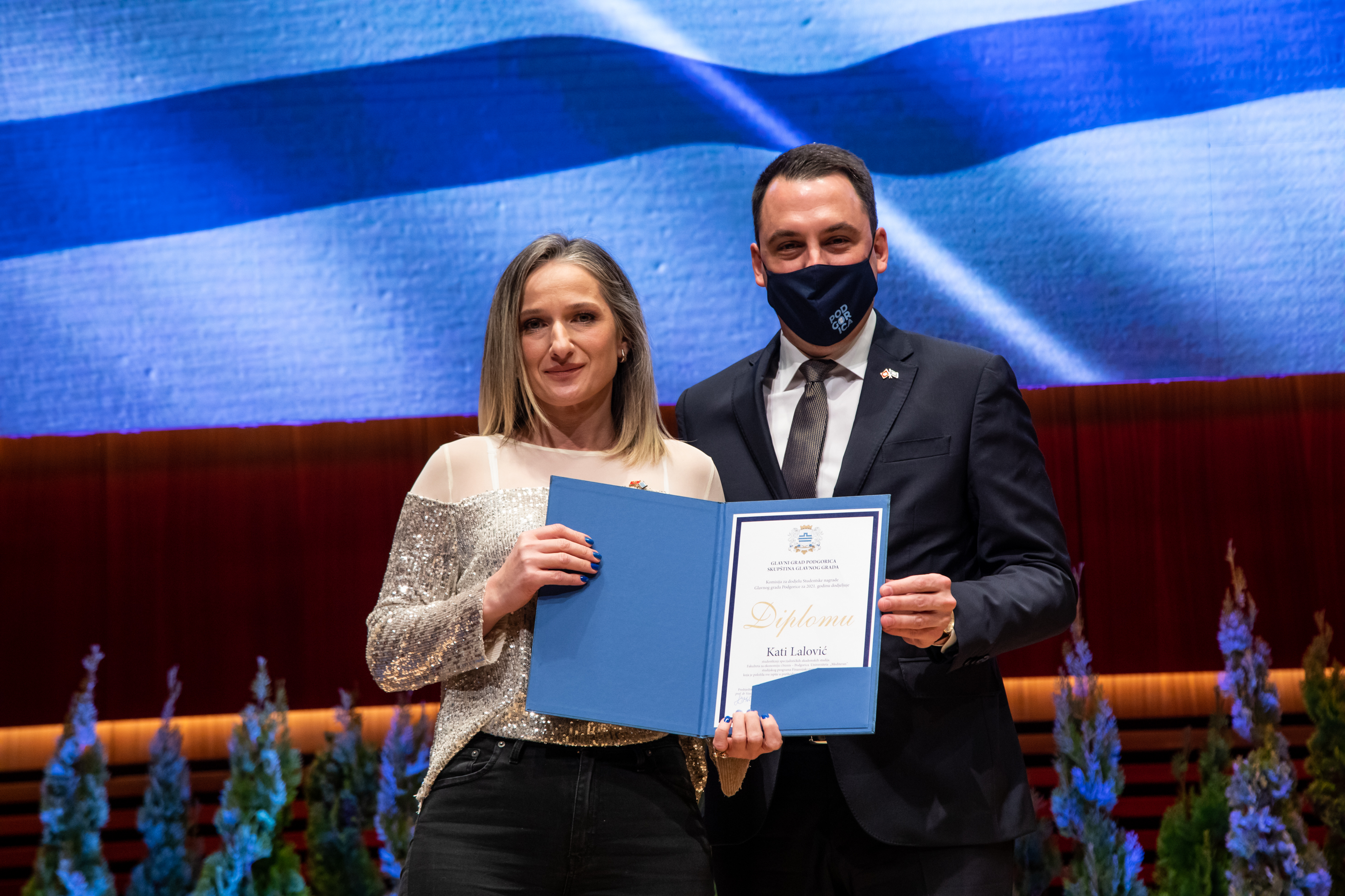 Dodijeljene nagrade najboljim studentima za 2021. godinu; Vuković: Vi ste budućnost Podgorice i Crne Gore