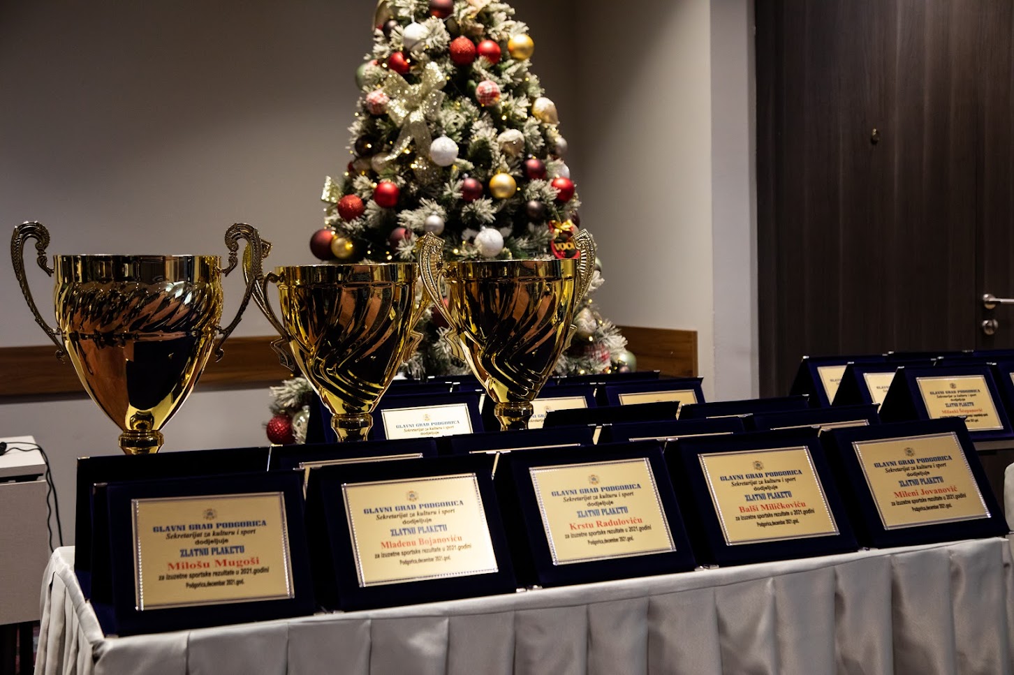 Nagrađeni najbolji sportisti Podgorice u 2021. godini; Vuković: Glavni grad nastavlja da unapređuje uslove za najbolje ambasadore našeg grada