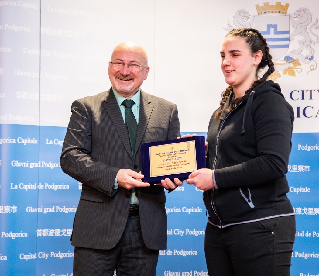 Nagrađeni najbolji sportisti Podgorice u 2021. godini; Vuković: Glavni grad nastavlja da unapređuje uslove za najbolje ambasadore našeg grada