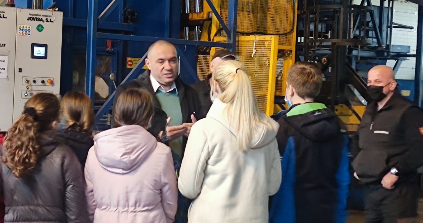 Učenici OŠ "Milorad Musa Burzan" u posjeti Deponiji Livade