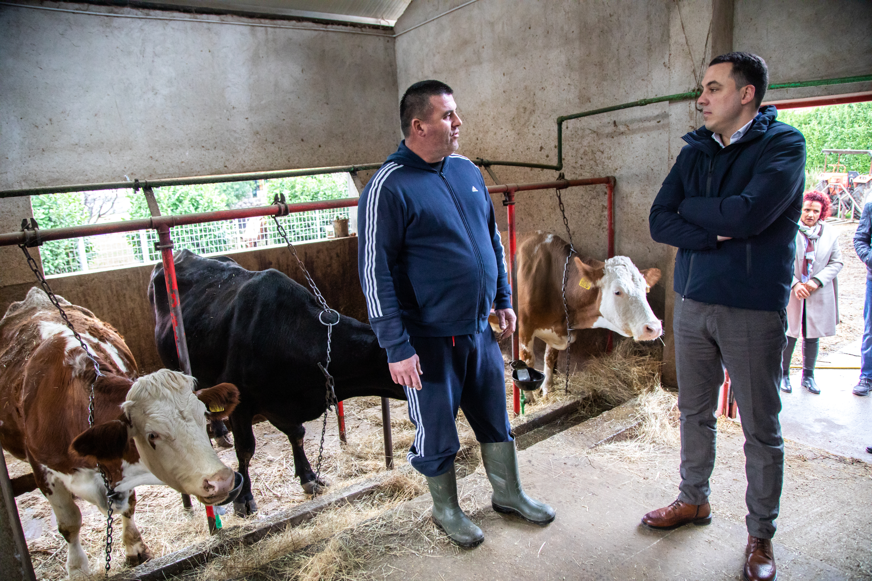 Vuković u posjeti poljoprivrednom gazdinstvu Mugoša; Glavni grad različite sektore poljoprivrede podržao sa 250.000 eura