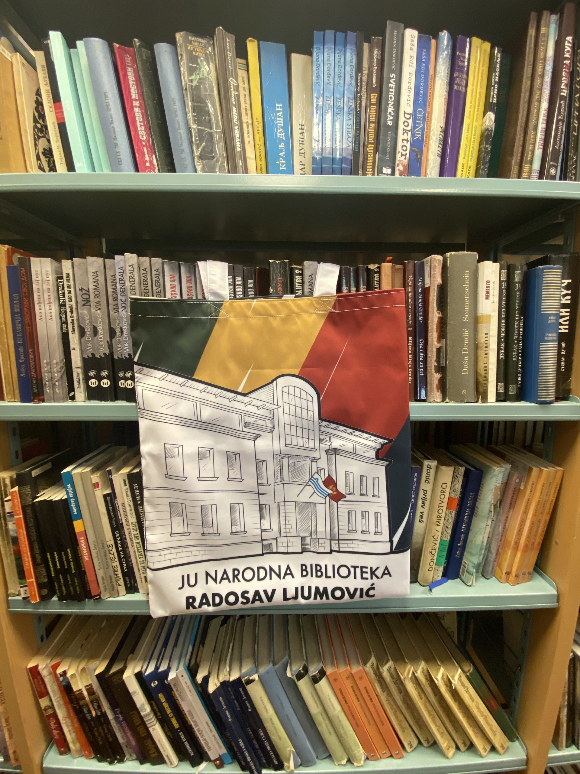 Mjesec darivanja knjige i besplatnog učlanjenja