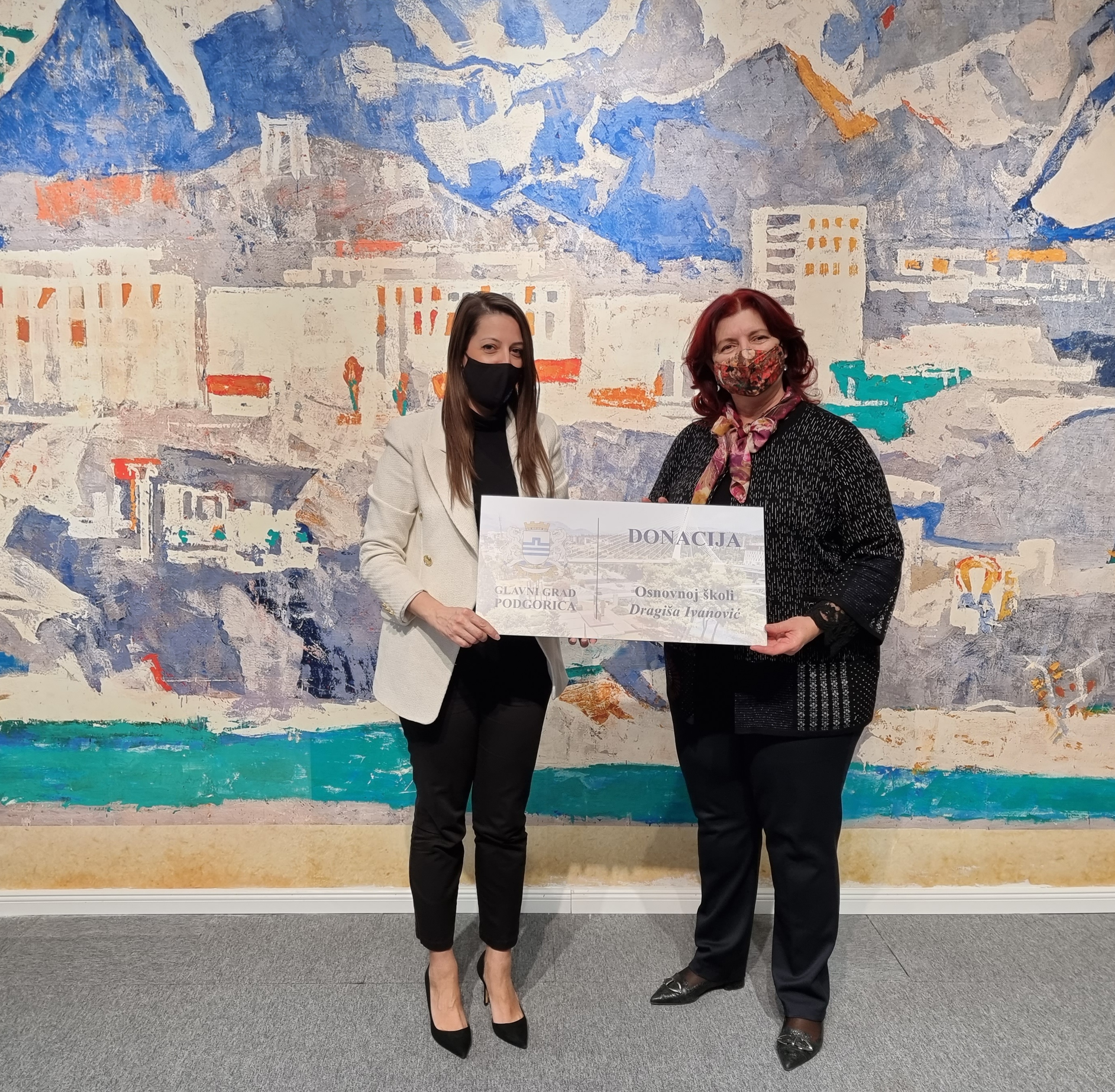 Glavni grad odgovoran partner vaspitno-obrazovnim ustanovama; Donacija Osnovnoj školi Dragiša Ivanović