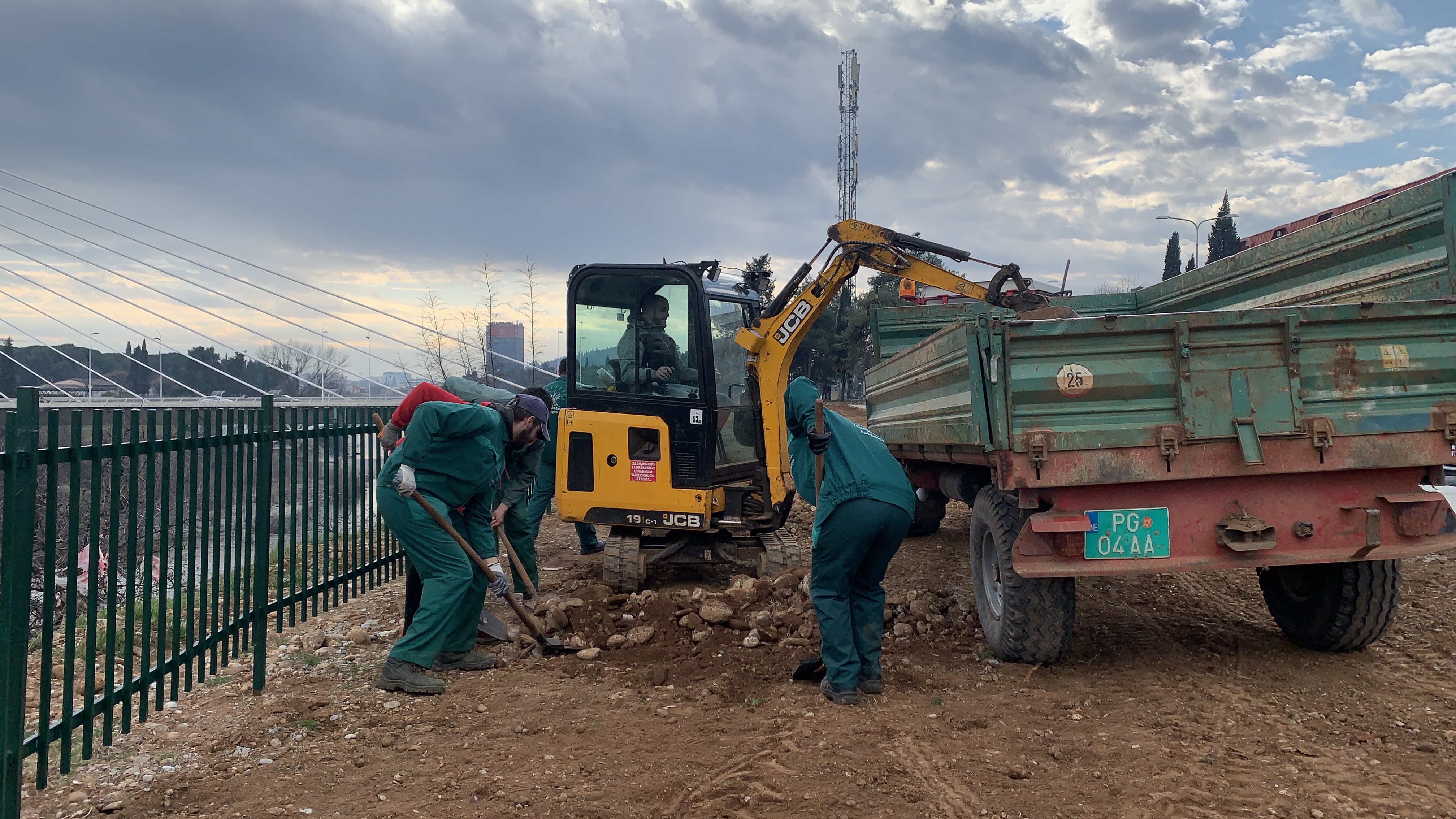 Uskoro novi zeleni pojas u okviru parkinga na Bulevaru Jovana Tomaševića
