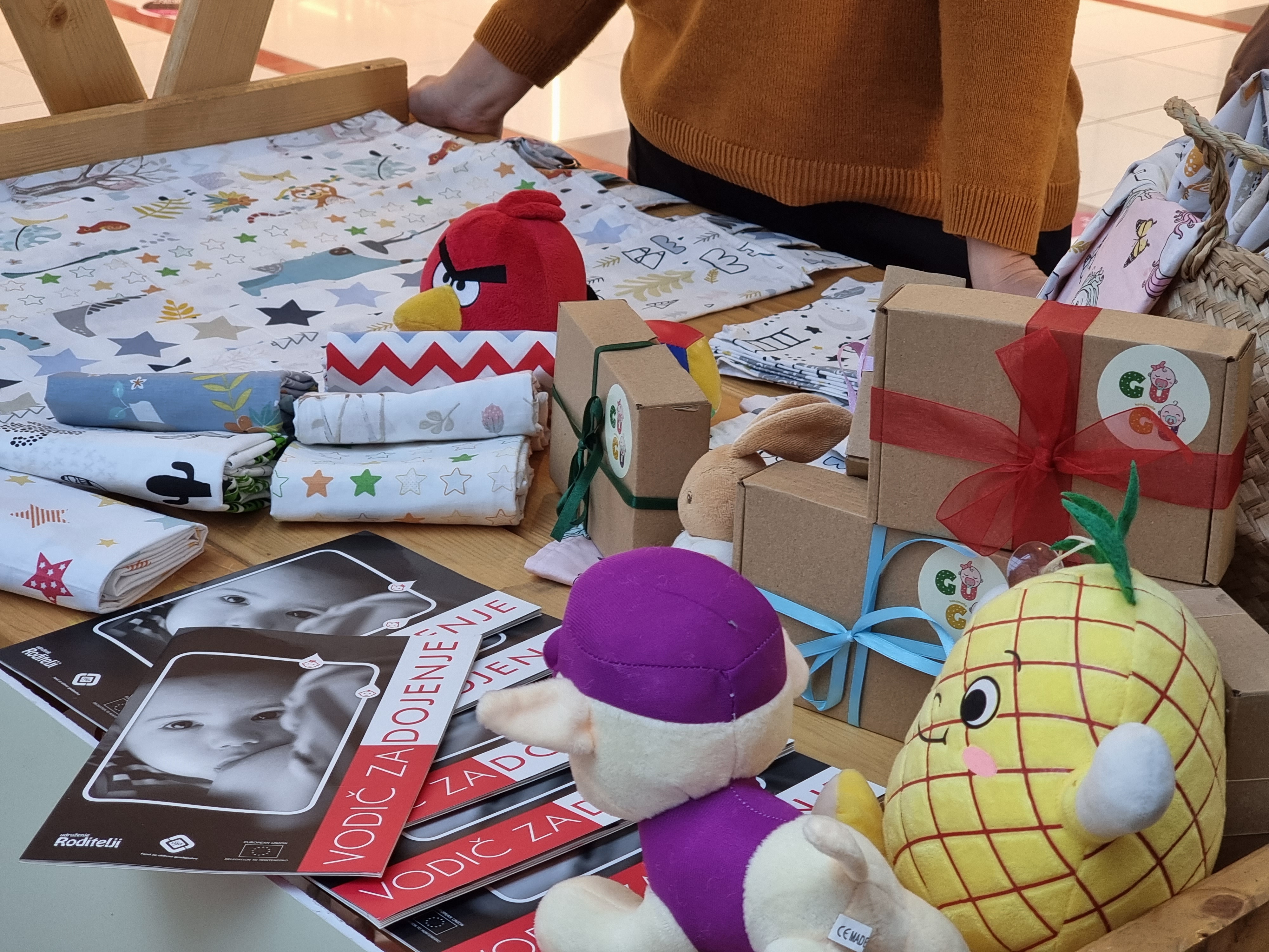 Počela realizacija trećeg konkursa za podršku kreativnom preduzetništvu; Drvce dizajn i GuGu marame do kraja februara u Delta City-ju