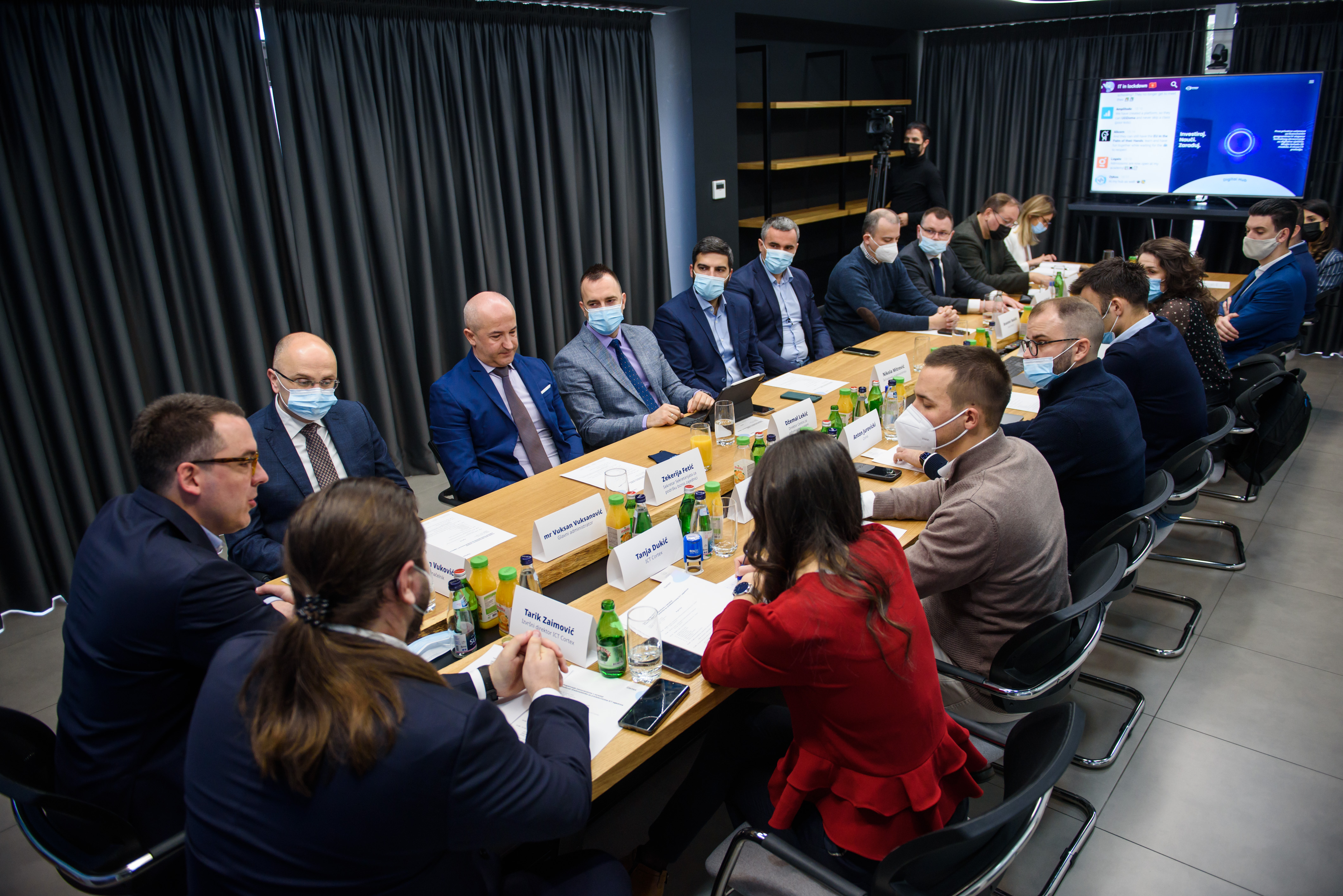Potpisan memorandum o saradnji između Glavnog grada i ICT klastera Cortex; Podršku pri rješavanju stambenog pitanja dobiće 120 članova IT zajednice