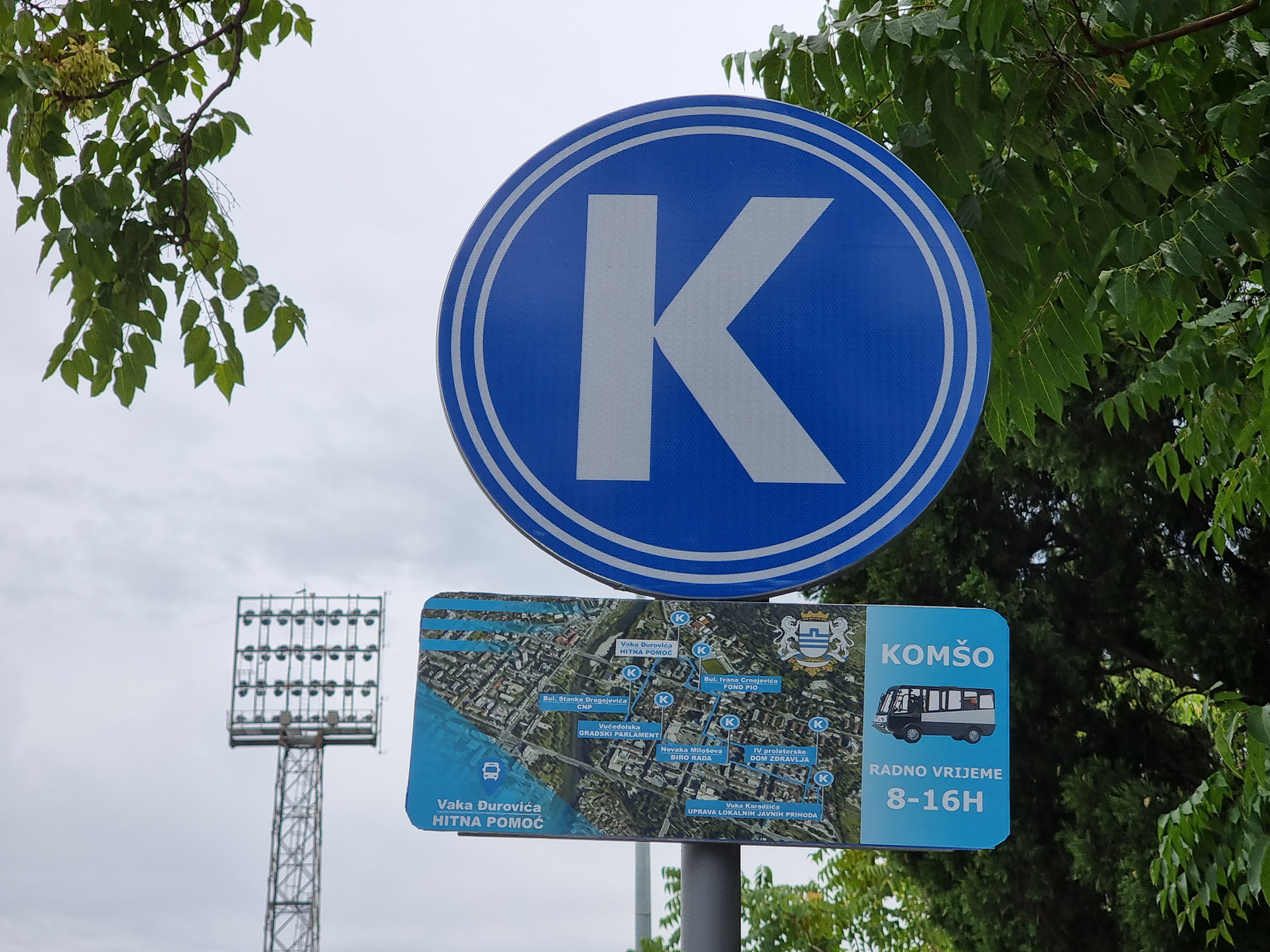 Građani od ponedjeljka besplatne usluge prevoza Komšom mogu koristiti i po pozivu