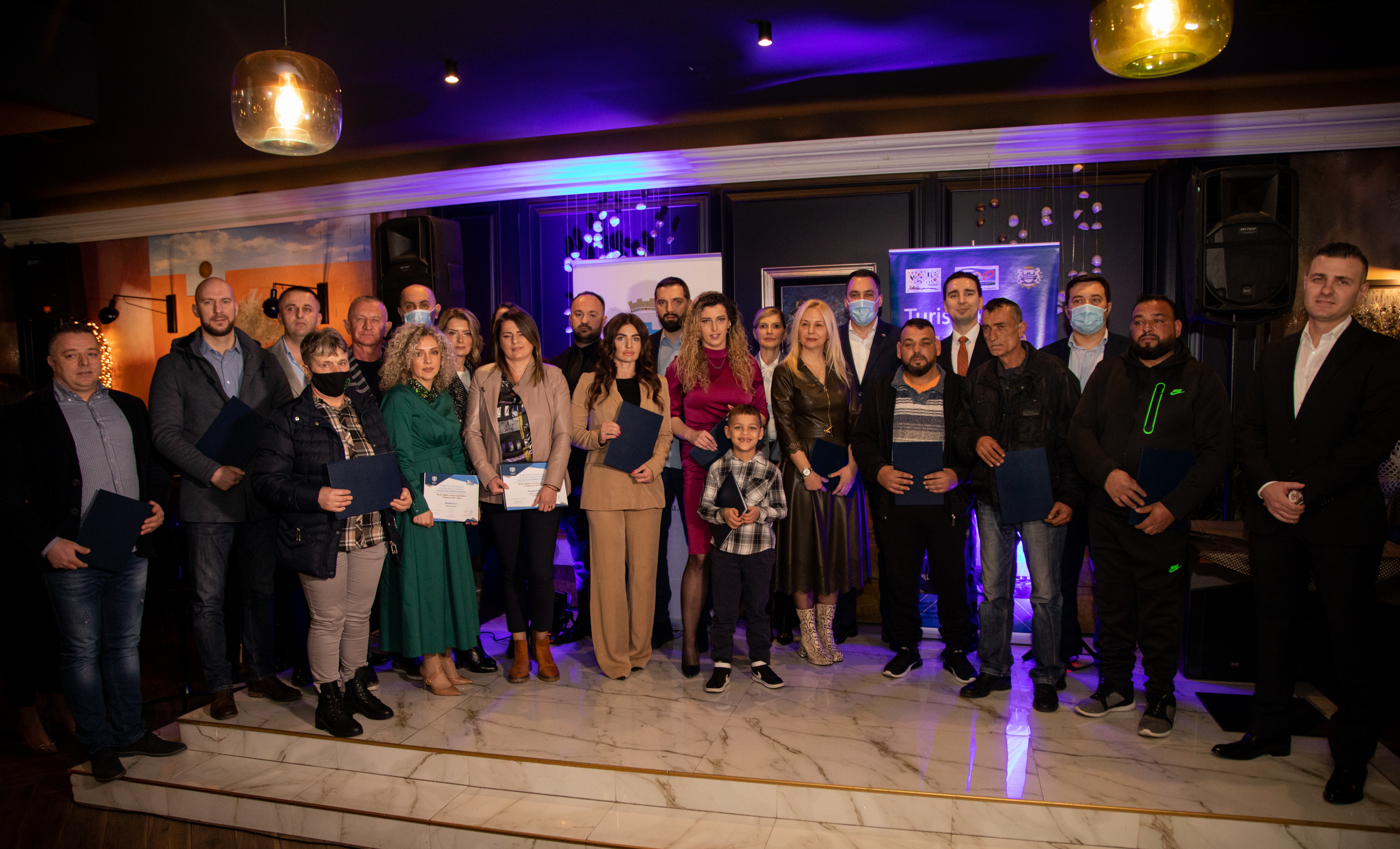 Uručena priznanja najboljim kolektivima i pojedincima u turizmu i ugostiteljstvu Podgorice za 2021. godinu