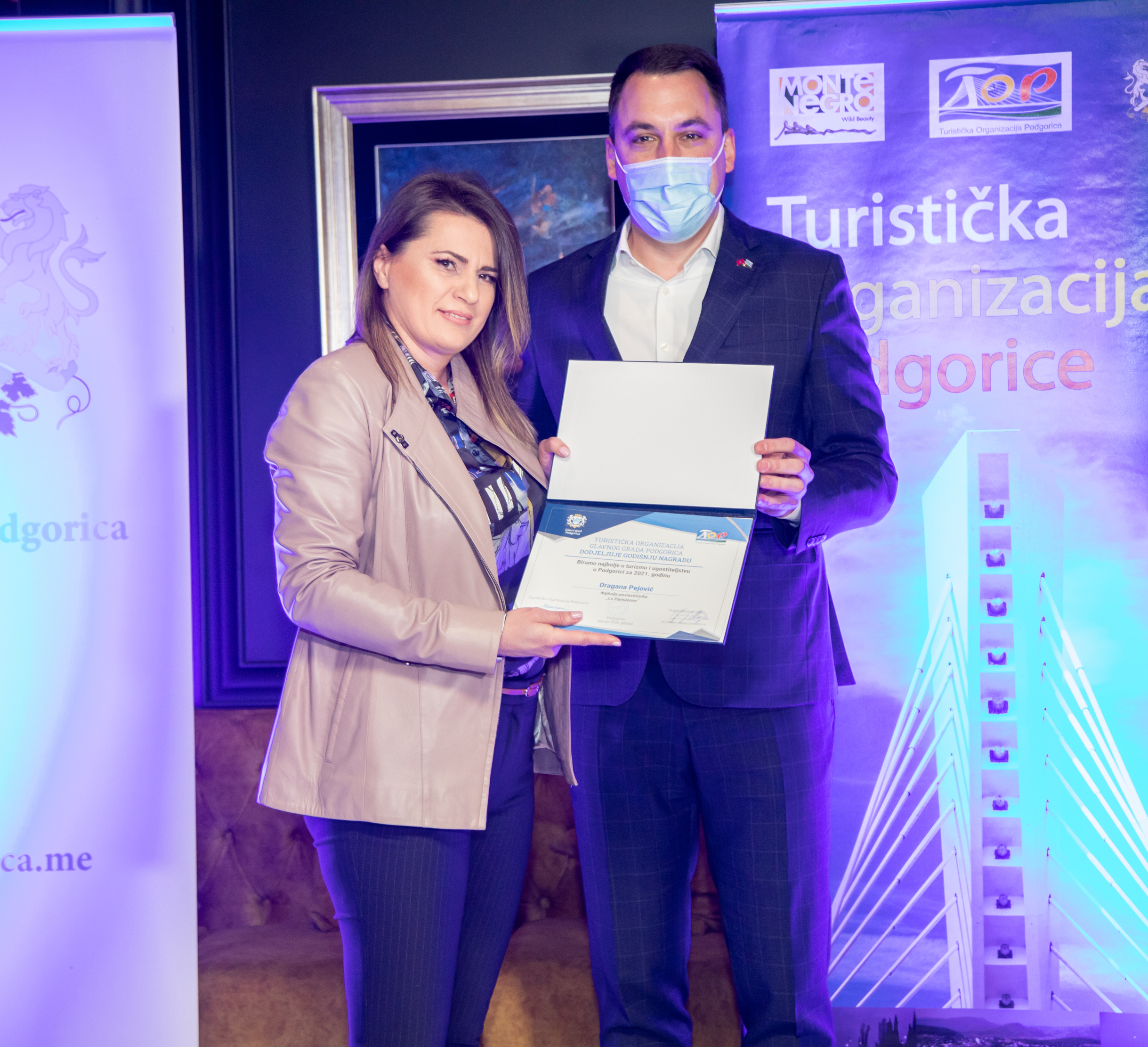 Uručena priznanja najboljim kolektivima i pojedincima u turizmu i ugostiteljstvu Podgorice za 2021. godinu