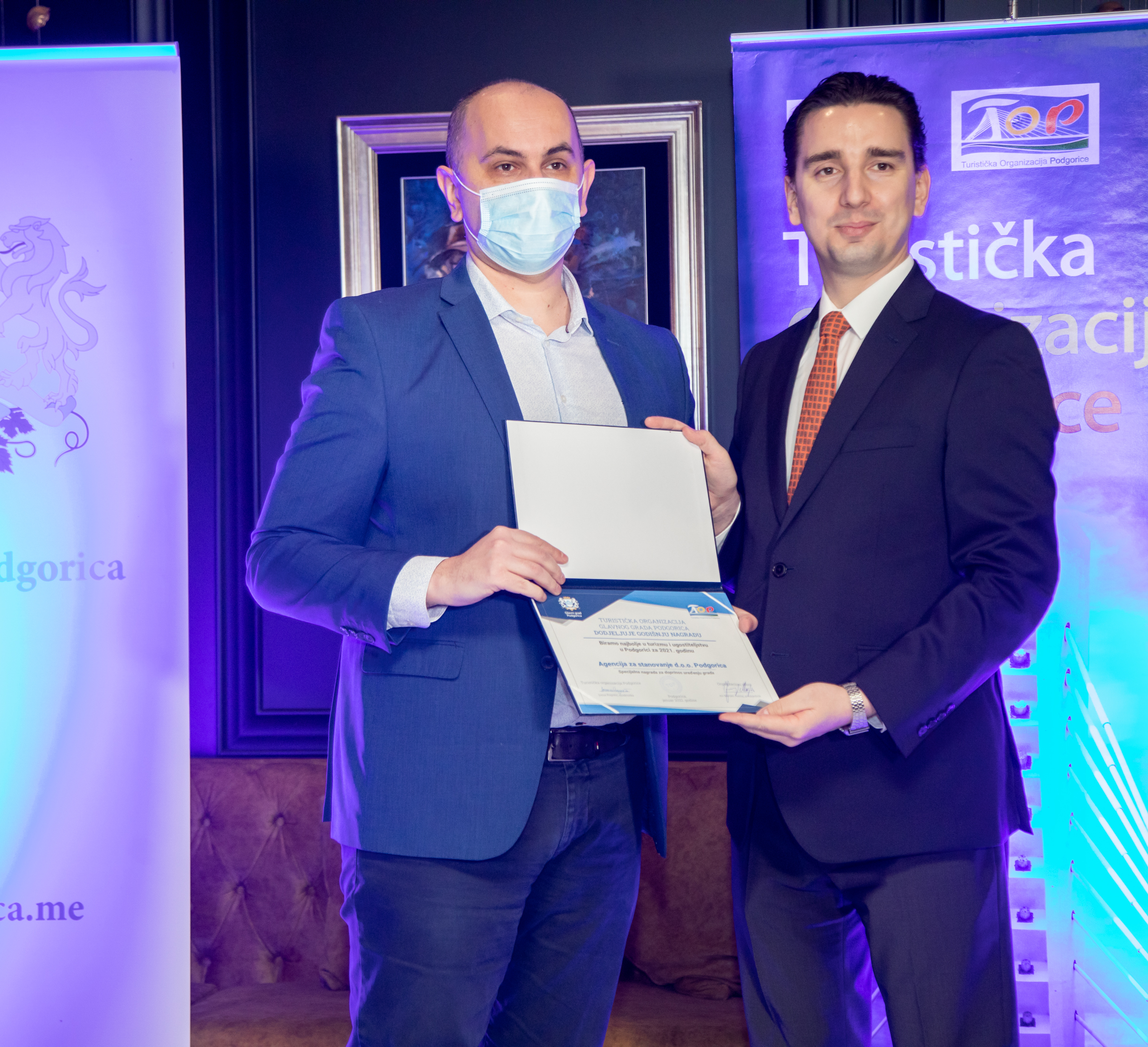 Uručena priznanja najboljim kolektivima i pojedincima u turizmu i ugostiteljstvu Podgorice za 2021. godinu