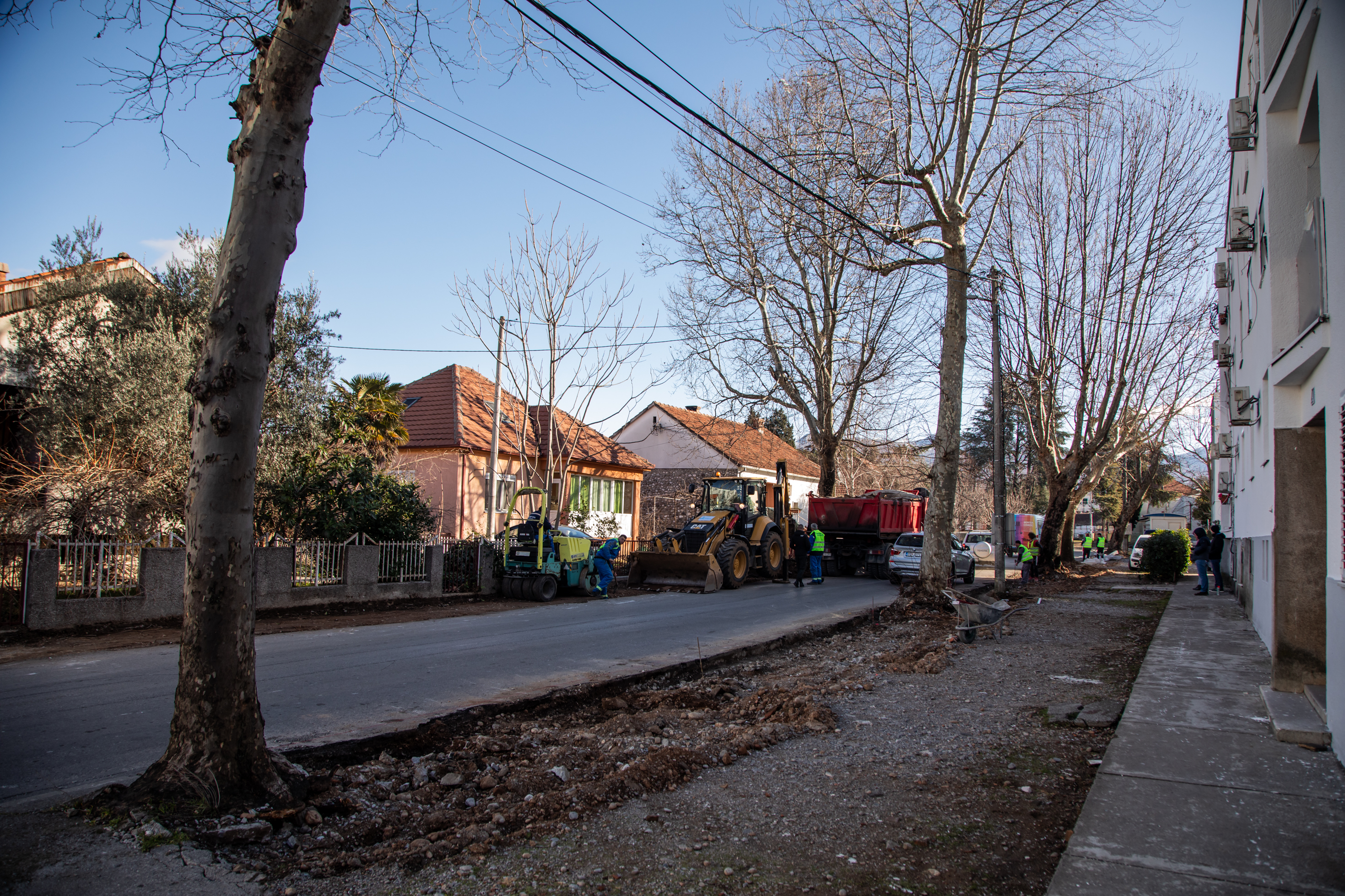 Vuković obišao radove na rekonstrukciji jedne od najstarijih ulica na Koniku
