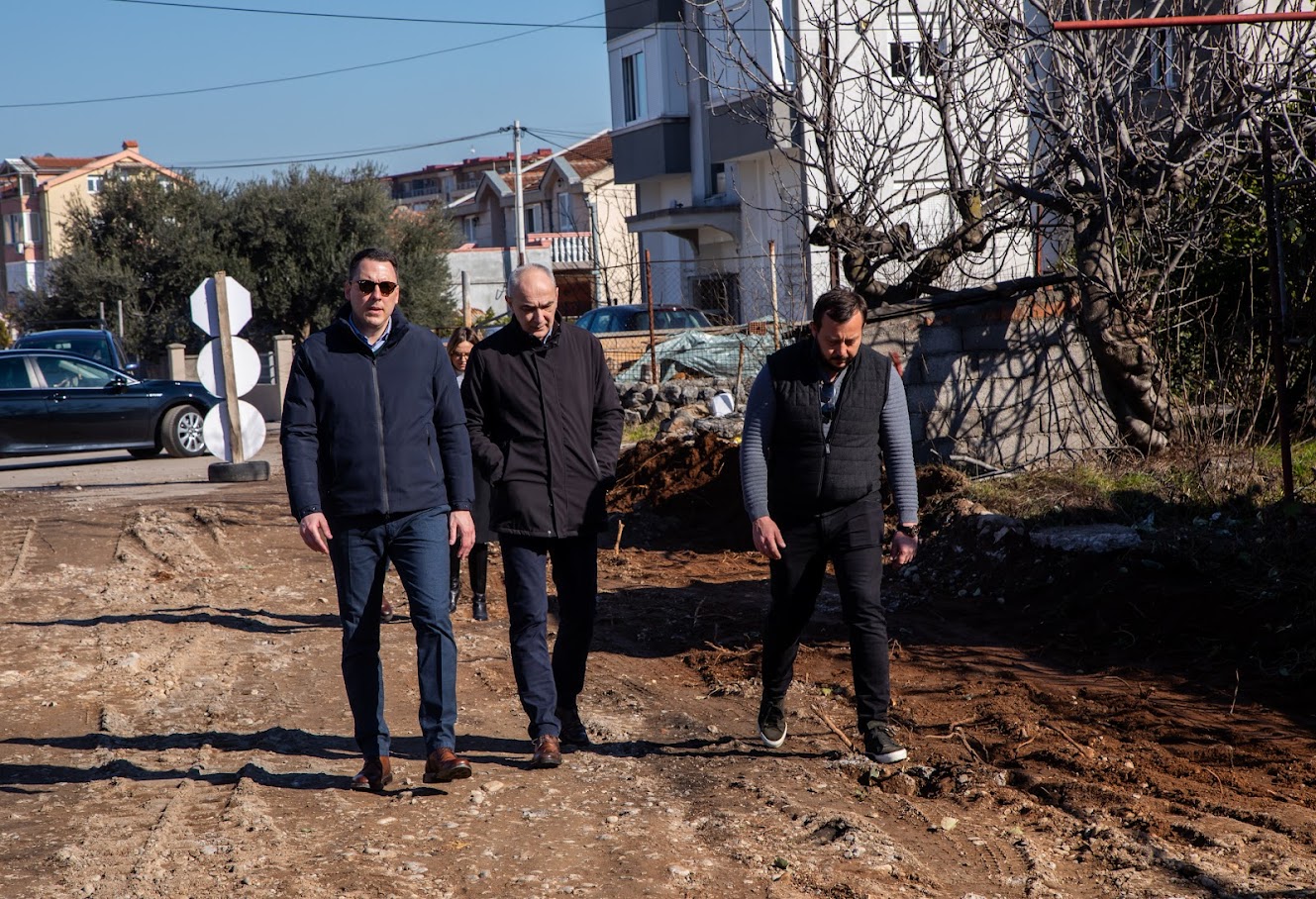 U toku radovi na rekonstrukciji Ulice Dušana Milutinovića; Zabjelo dobija još jednu modernu saobraćajnicu