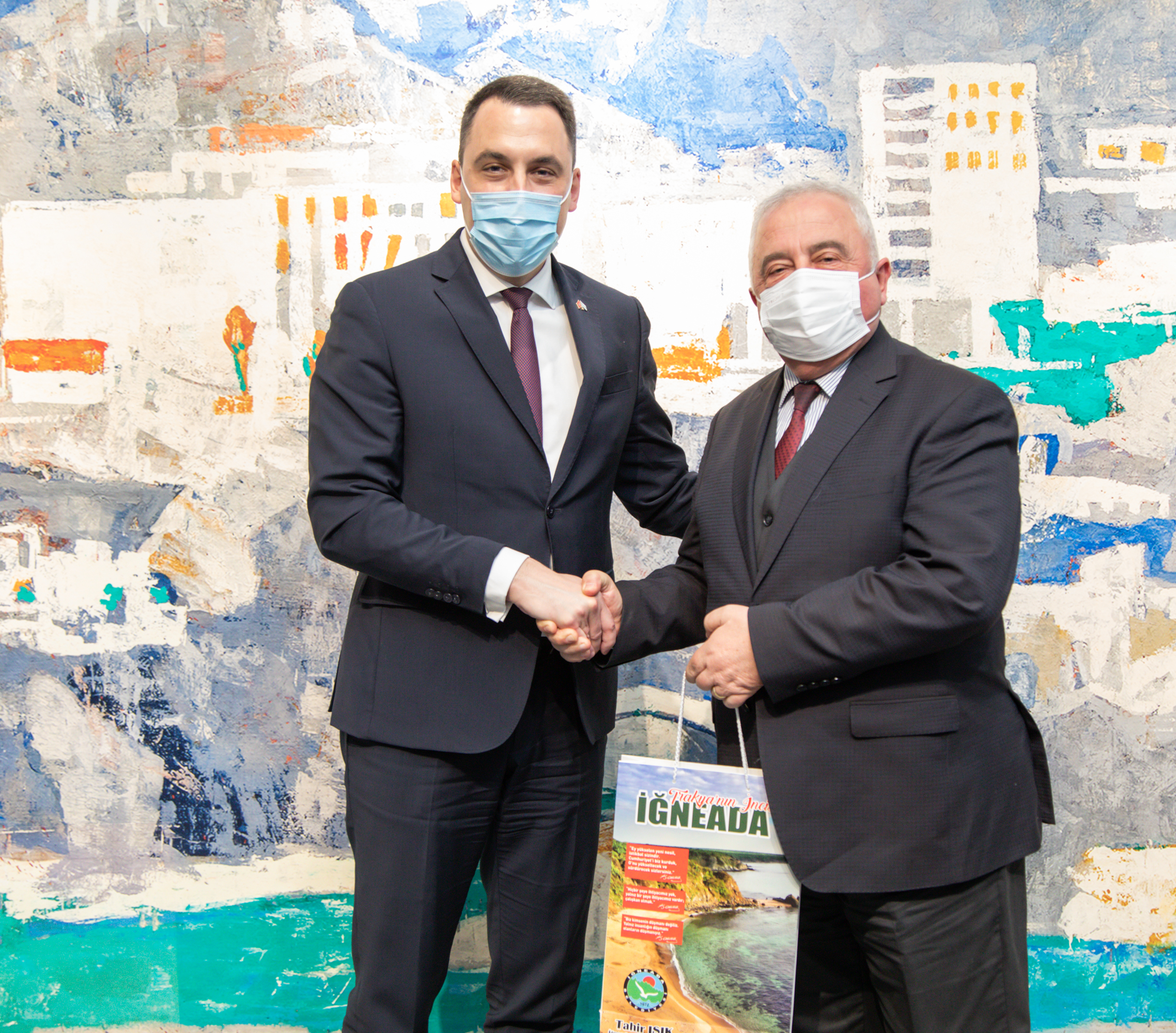 Glavni grad nastavlja da unapređuje međunarodnu saradnju; Vuković ugostio gradonačelnika Kirklarelija