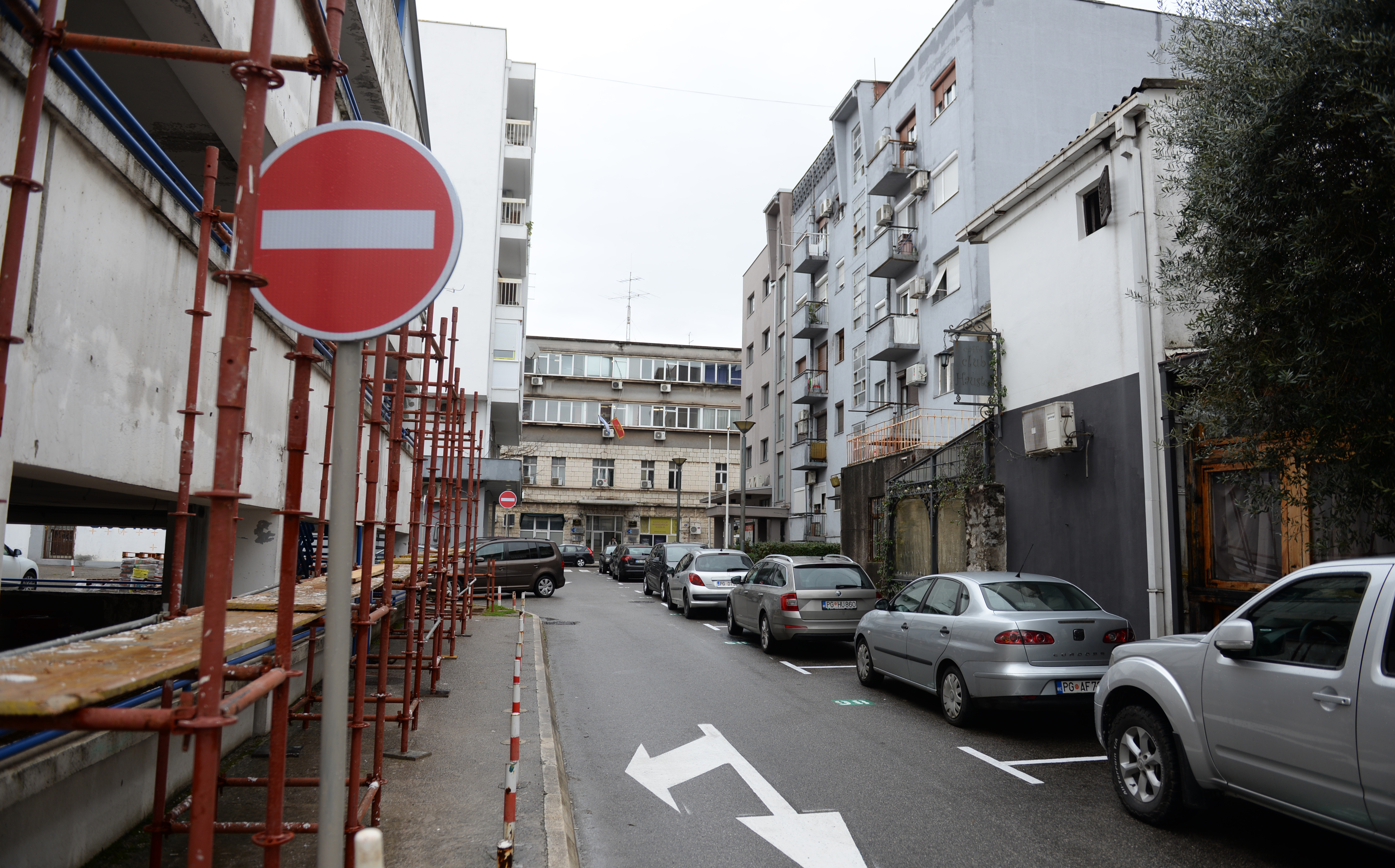 Izmjenom režima saobraćaja obezbijedili preko 200 novih besplatnih parking mjesta