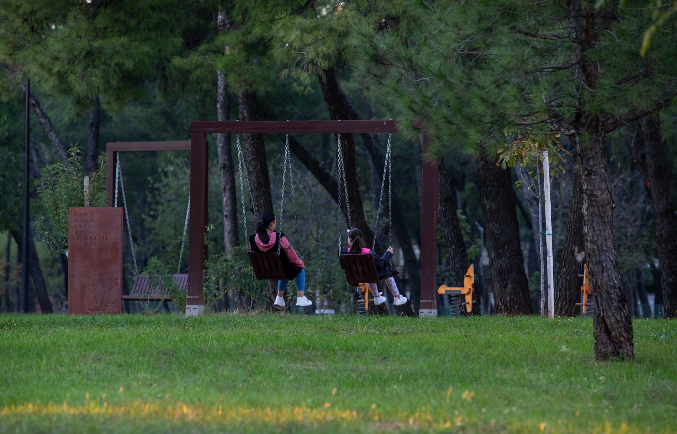 Podgorica za kratak vremenski period postala prepoznatljiva po zelenim površinama; Zeleni projekti i u ovoj godini visoko na listi prioriteta