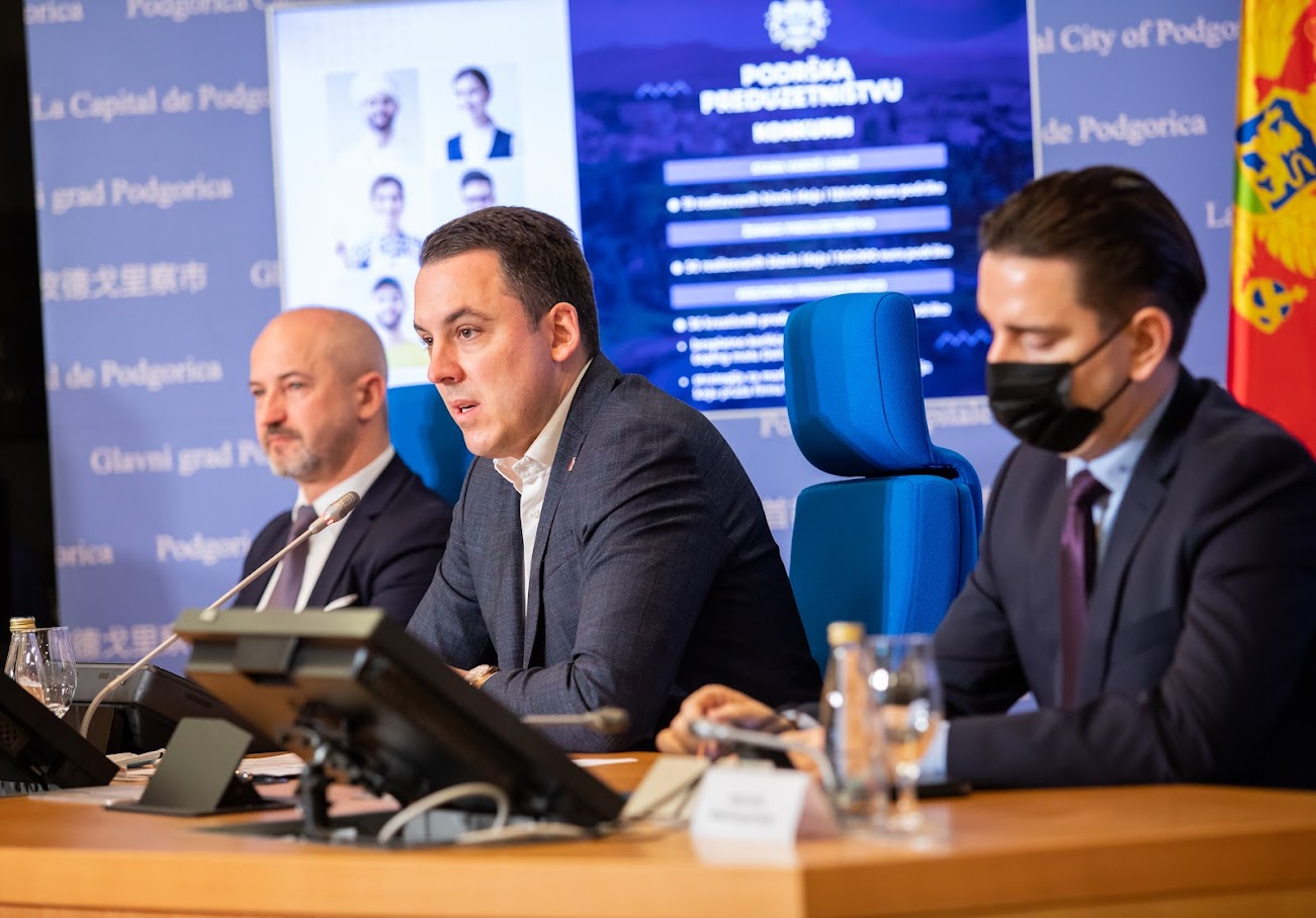 Preko 200.000 eura za razvoj preduzetništva u Podgorici; Vuković najavio novi projekat podrške za centar grada