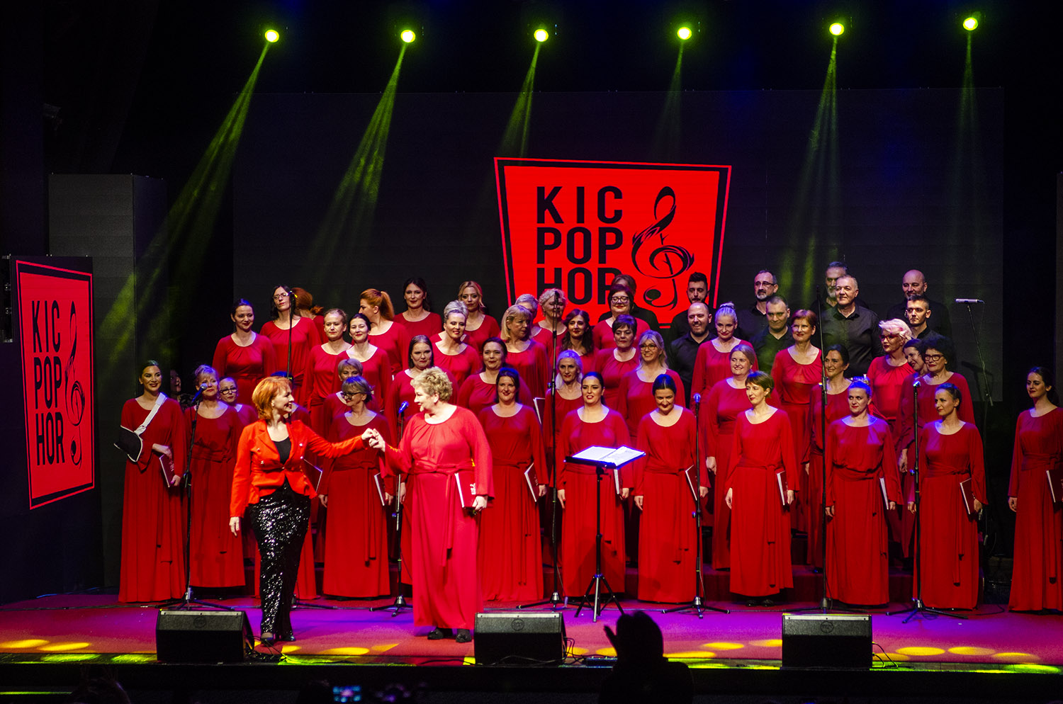 KIC pop hor muzičkim spektaklom obilježio pet godina postojanja