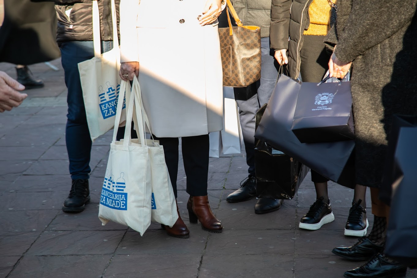 Na Trgu nezavisnosti počela akcija "Građani Podgorice za Ukrajinu"