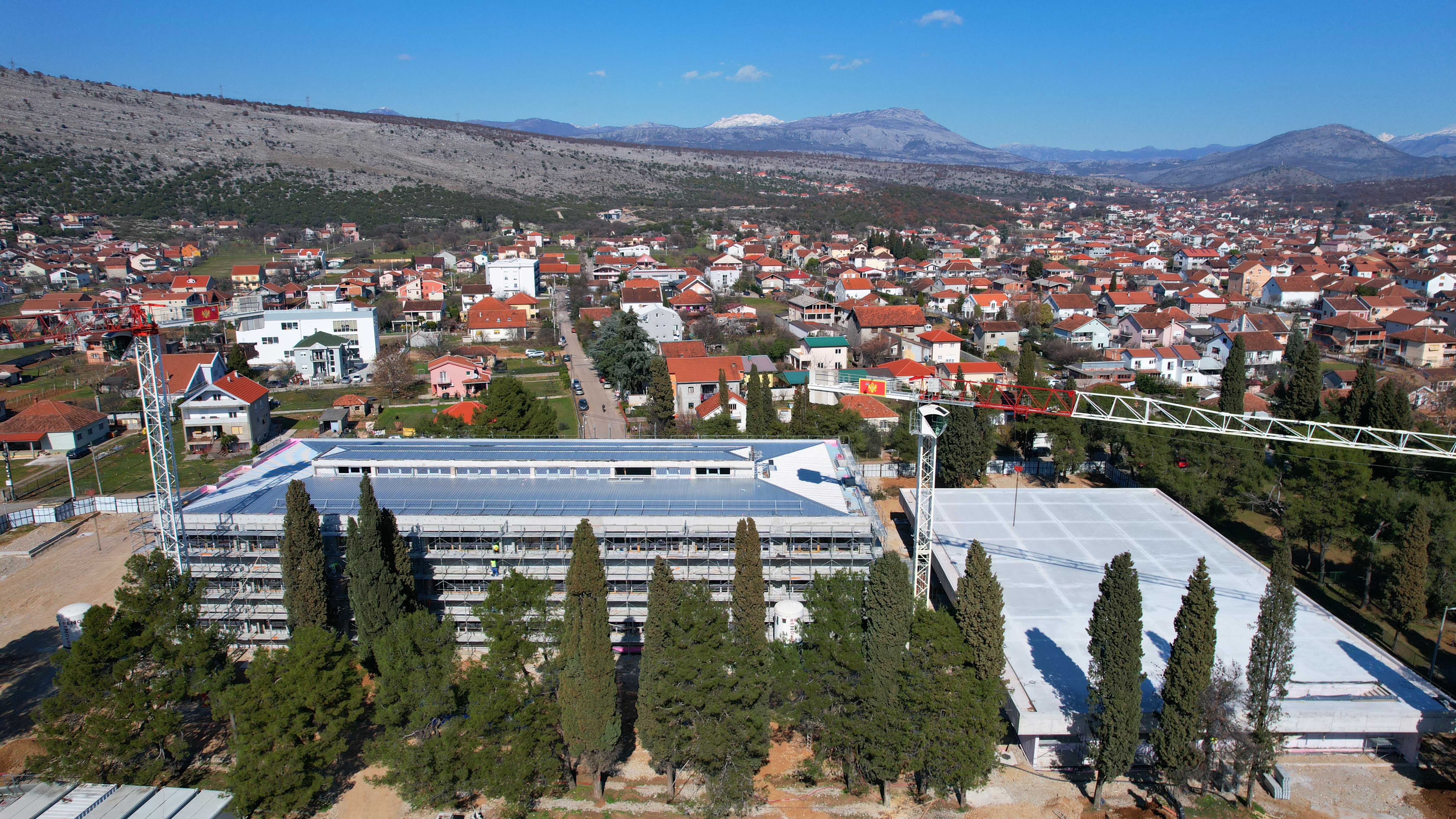 Osnovna škola u Tološima biće spremna da primi prve đake na jesen