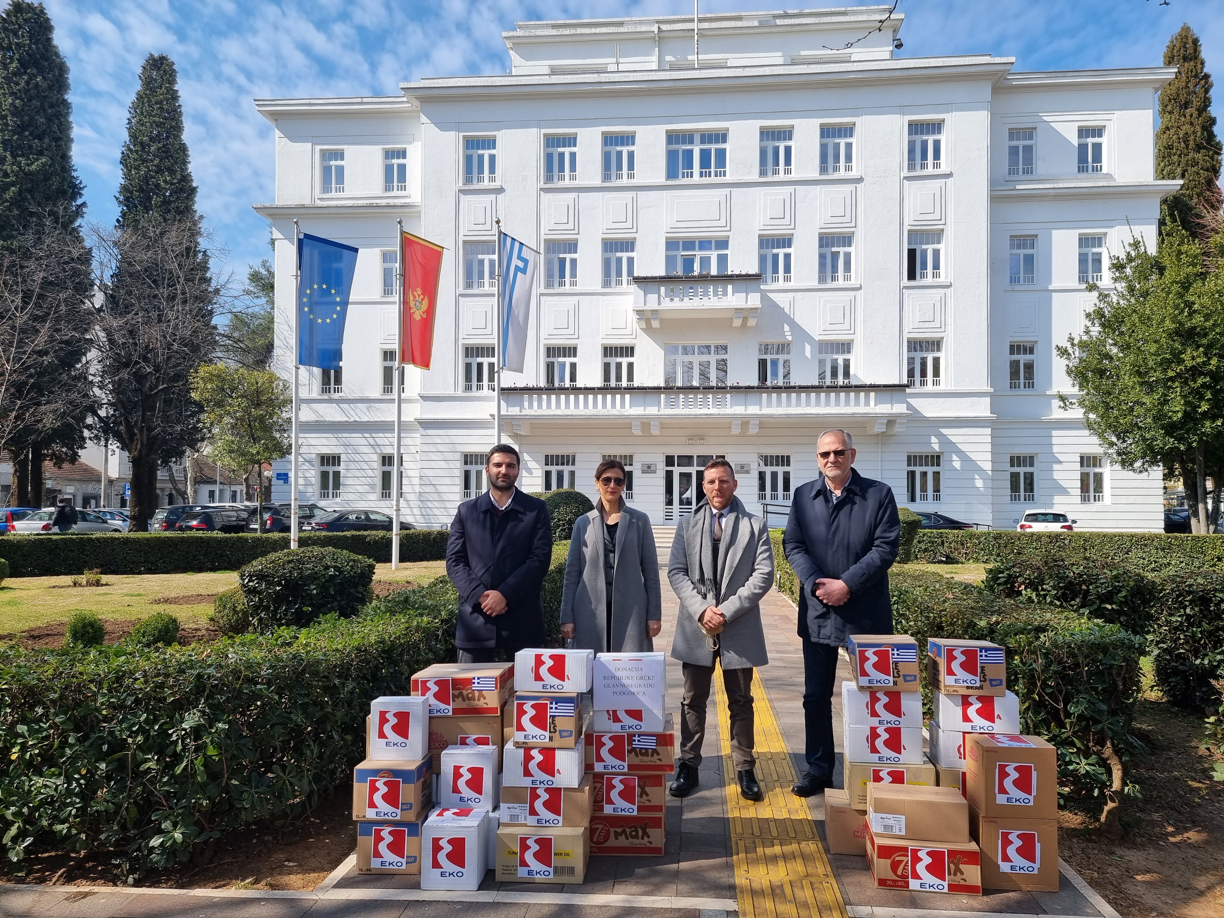 Ambasada Grčke uručila donaciju Glavnom gradu