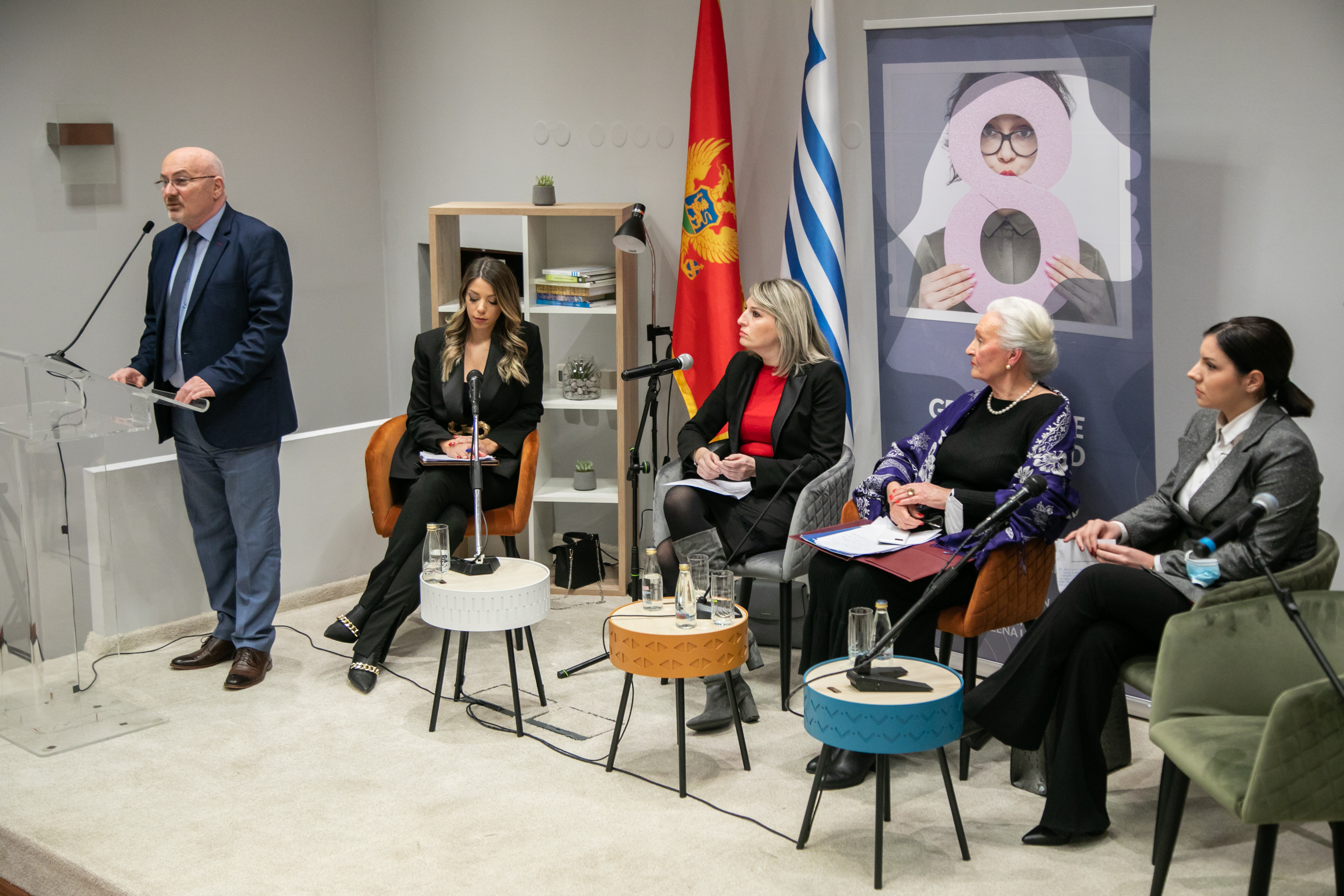 "Grad za žene, žene za grad"- snažne poruke poslate sa panela posvećenih značaju uloge žene u društvu