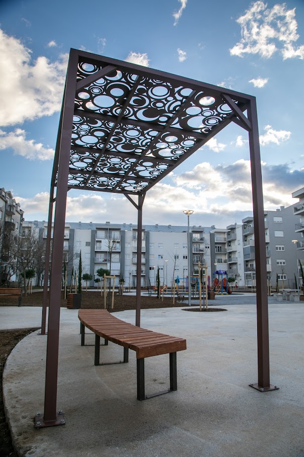 Stari aerodrom dobio još jednu parkovsku površinu sa sadržajima za sve generacije