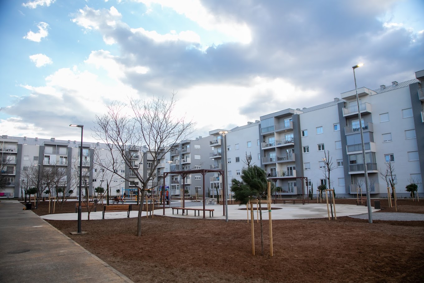 Stari aerodrom dobio još jednu parkovsku površinu sa sadržajima za sve generacije