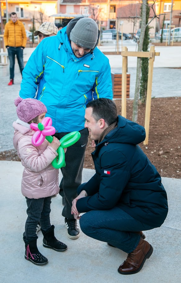 Stari aerodrom dobio još jednu parkovsku površinu sa sadržajima za sve generacije